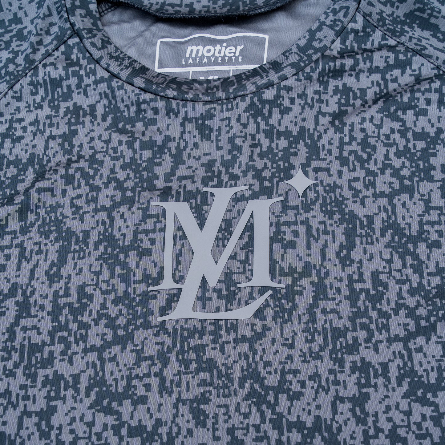 The Youth Insignia Active Tee (Electric Grey) - Motier Lafayette