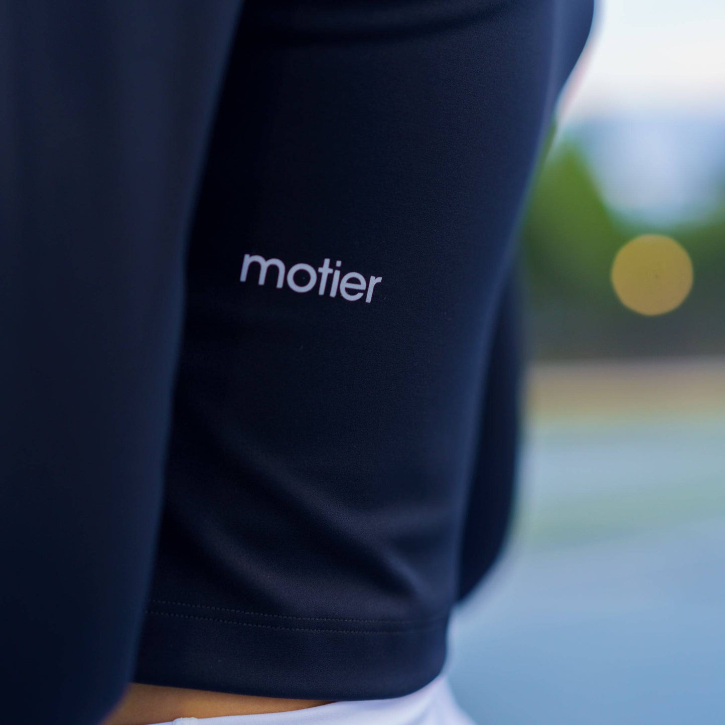 Nyx Active Cropped Full Zip (Black)