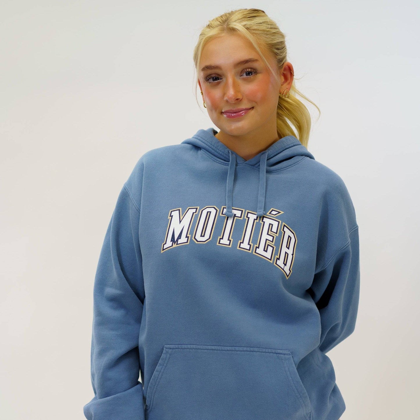 The University Garment Dyed Hoodie (Skyway)
