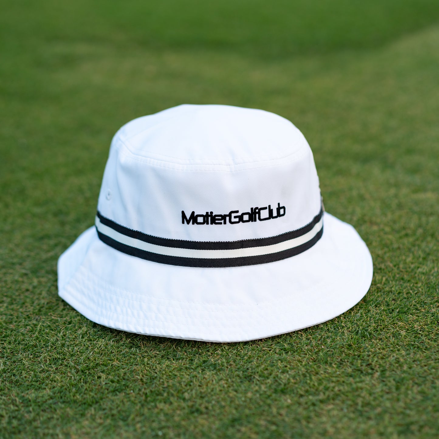 The Apex Bucket Hat (White/Black)