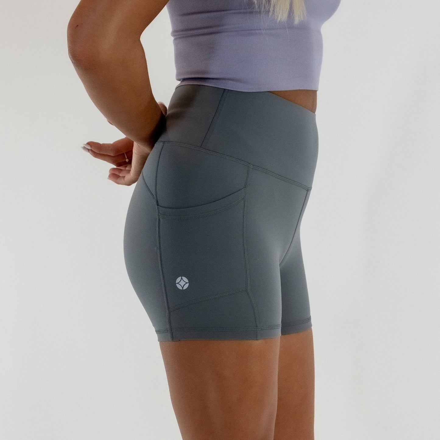 Contour Highwaist Biker Shorts (Night Grey)