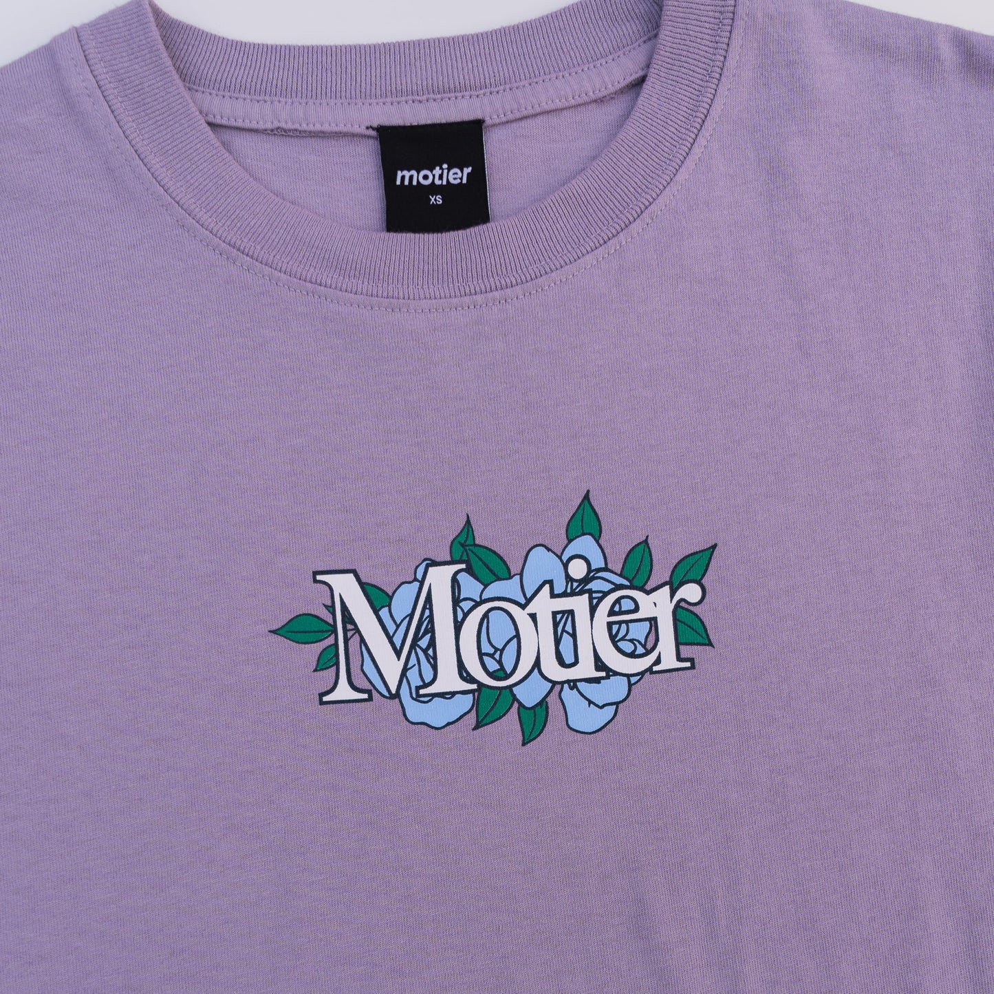 The Spring Floral Luxe Tee (Lavender Grey) - Motier Lafayette