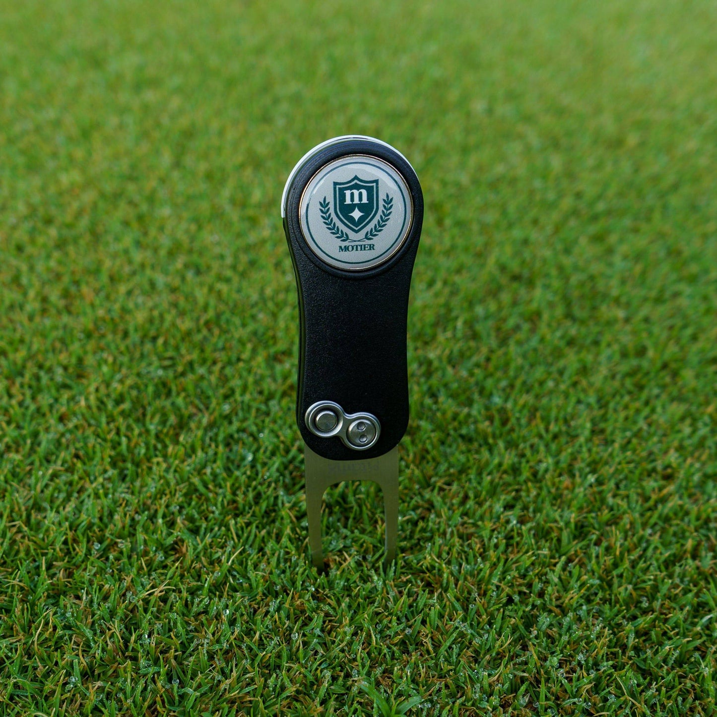 Motier Divot Tool (Black)