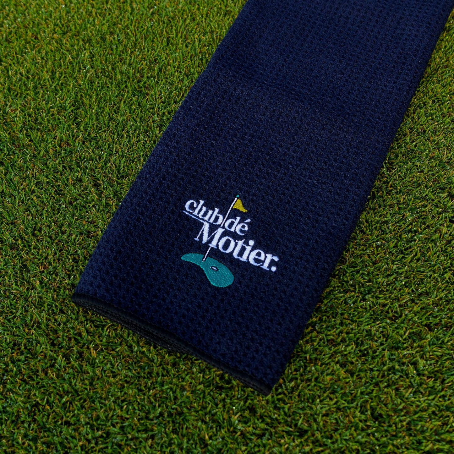 Club de Motier Microfiber Golf Towel (Black)