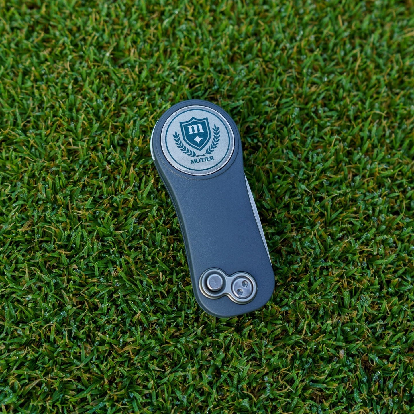 Motier Divot Tool (Grey)