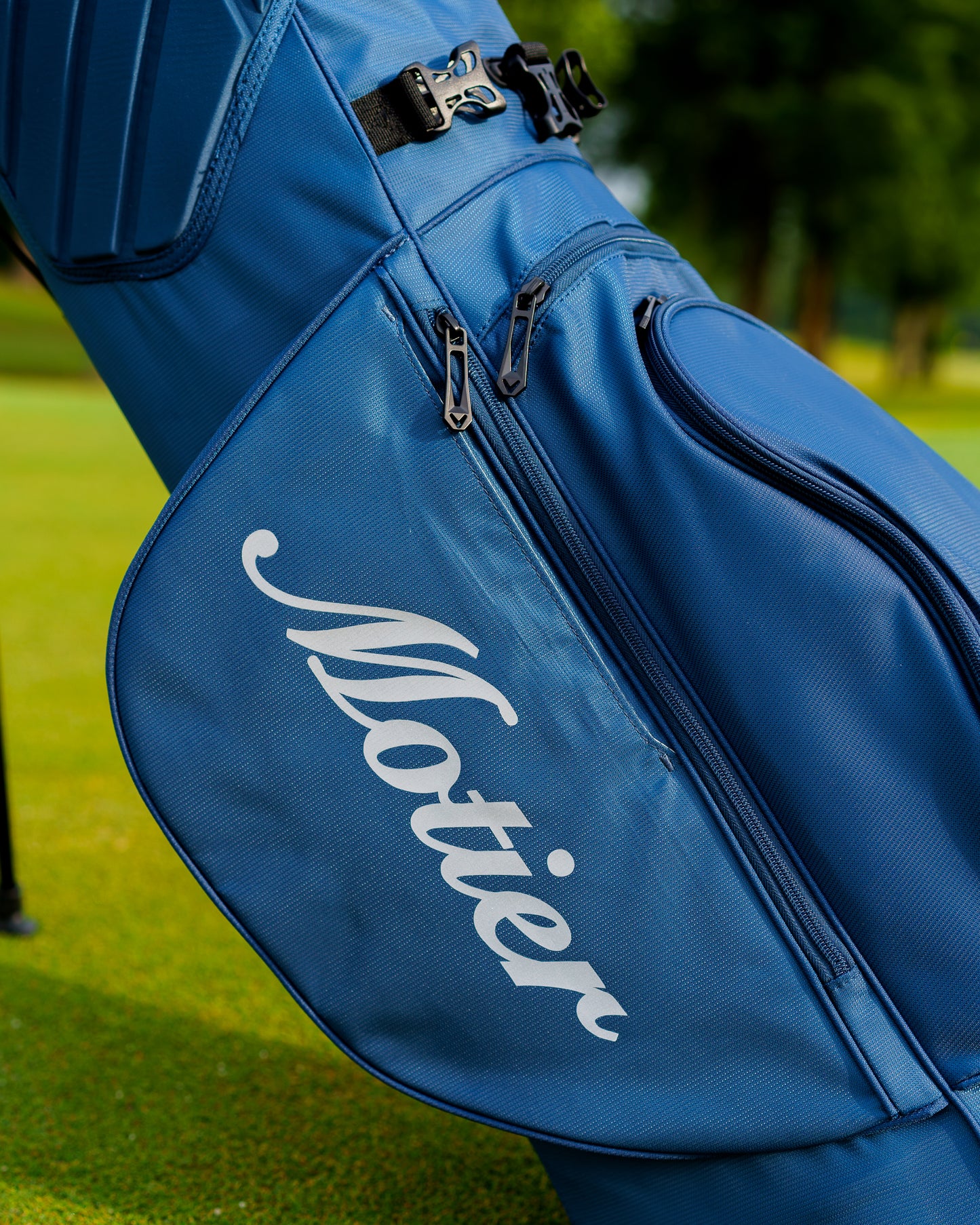 The Motier Fairway C Callaway Tour Golf Bag (Navy)