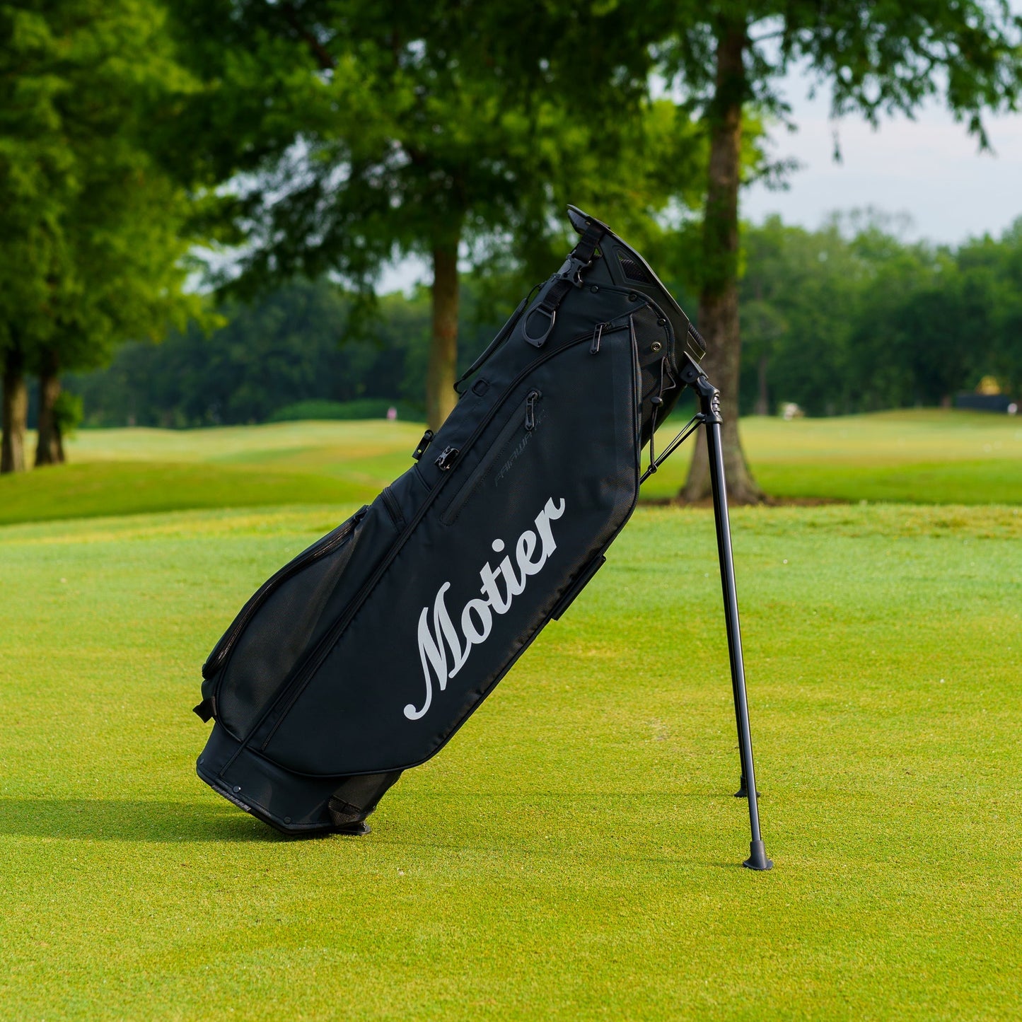 The Motier Fairway C Callaway Tour Golf Bag (Black)