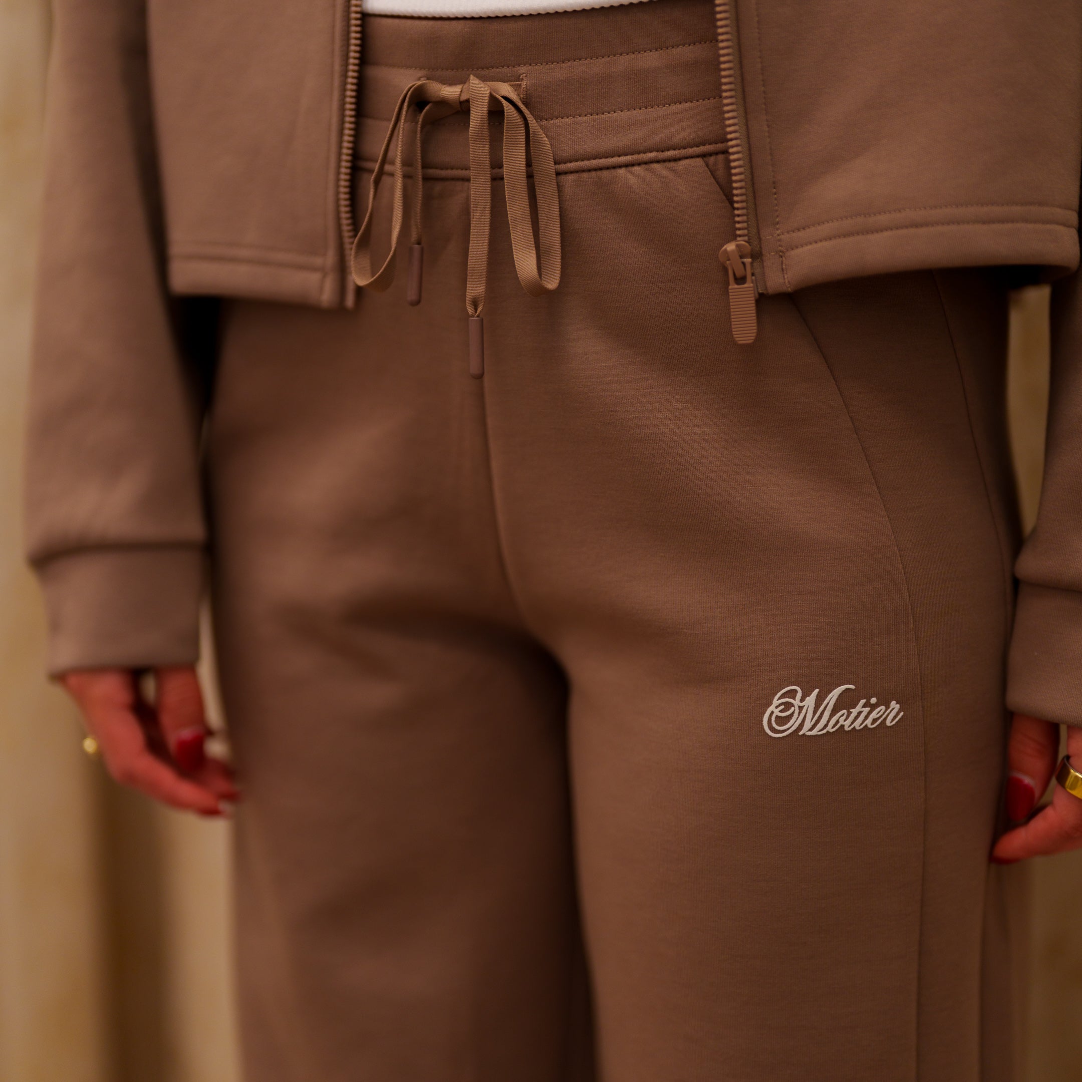 Grand Script Aircotton Straight Leg Active Pant (Mocha)