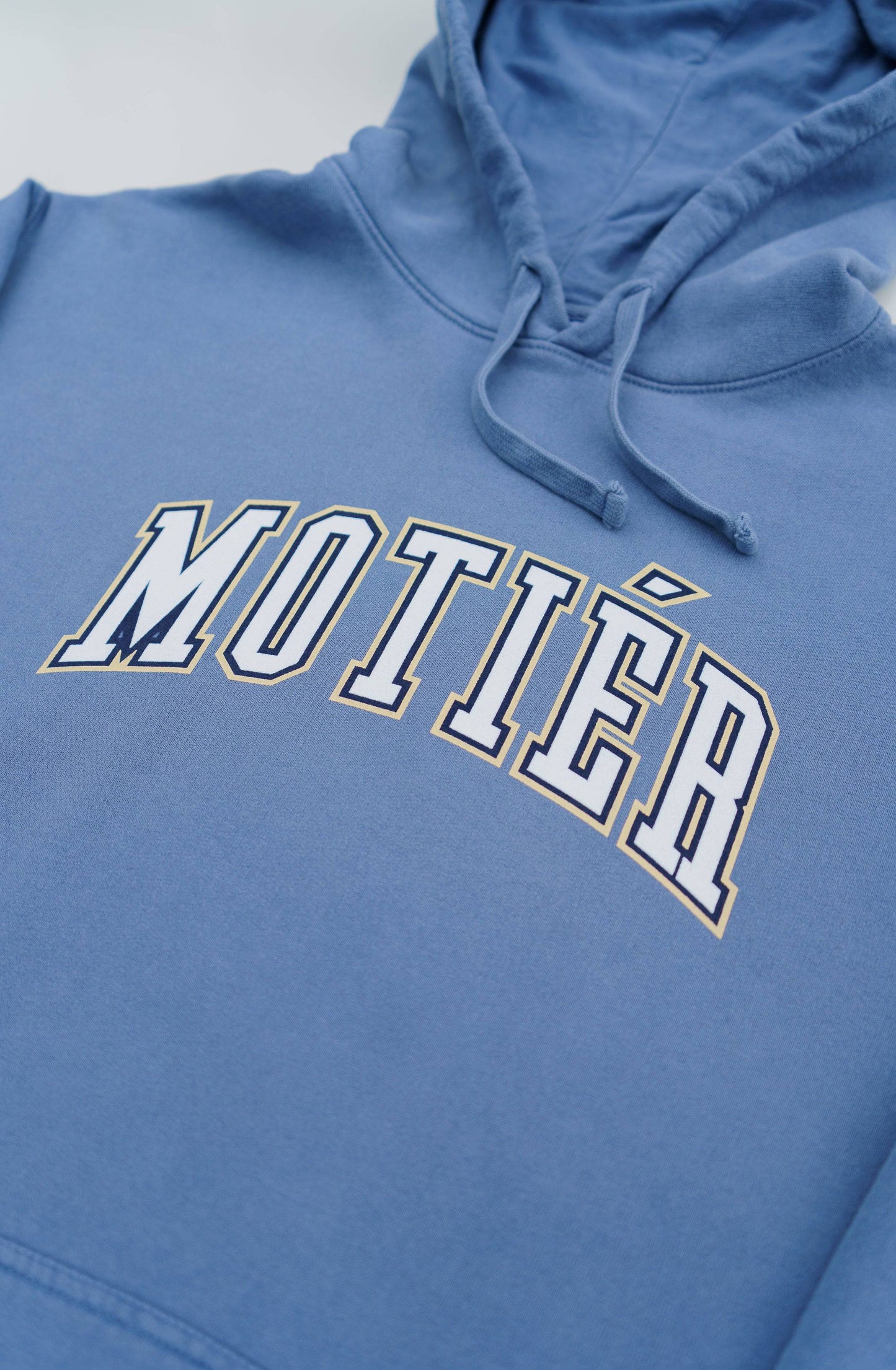 The University Garment Dyed Hoodie (Skyway)
