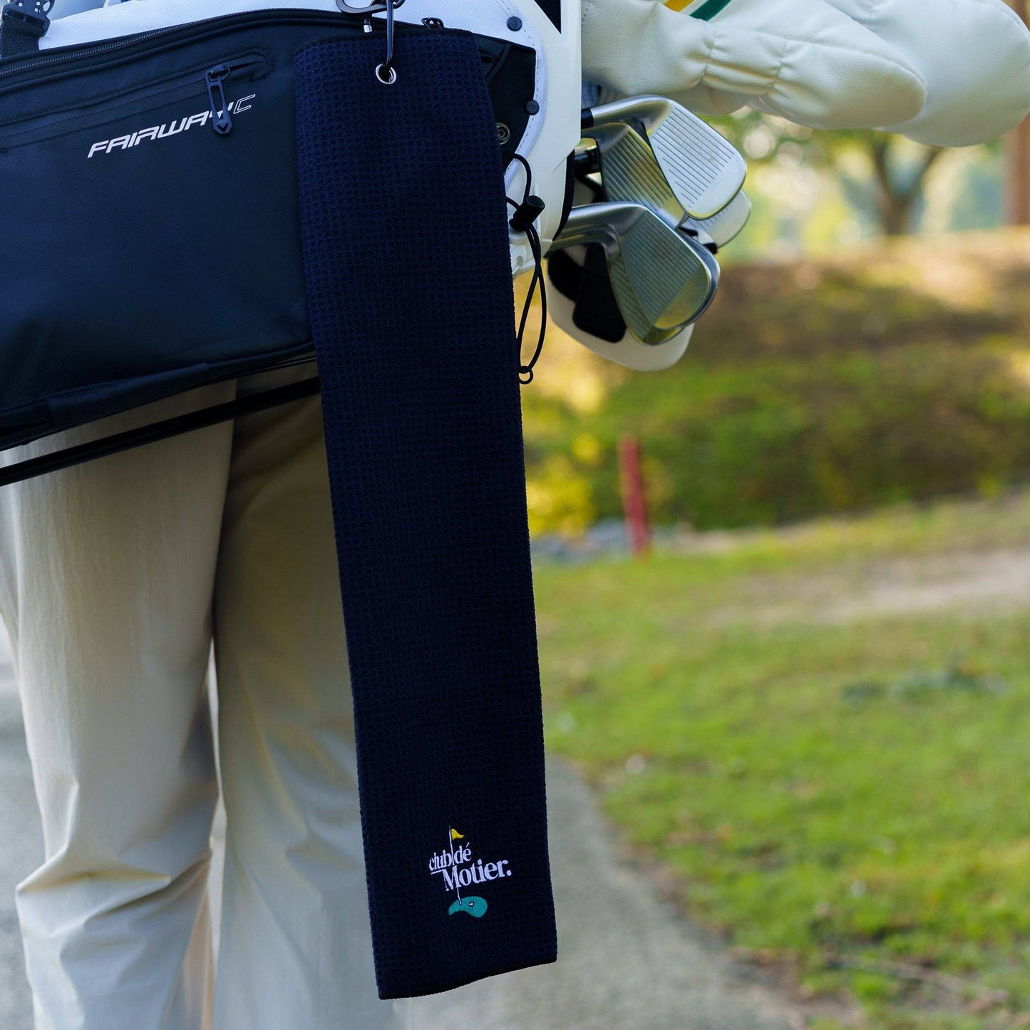 Club de Motier Microfiber Golf Towel (Black)