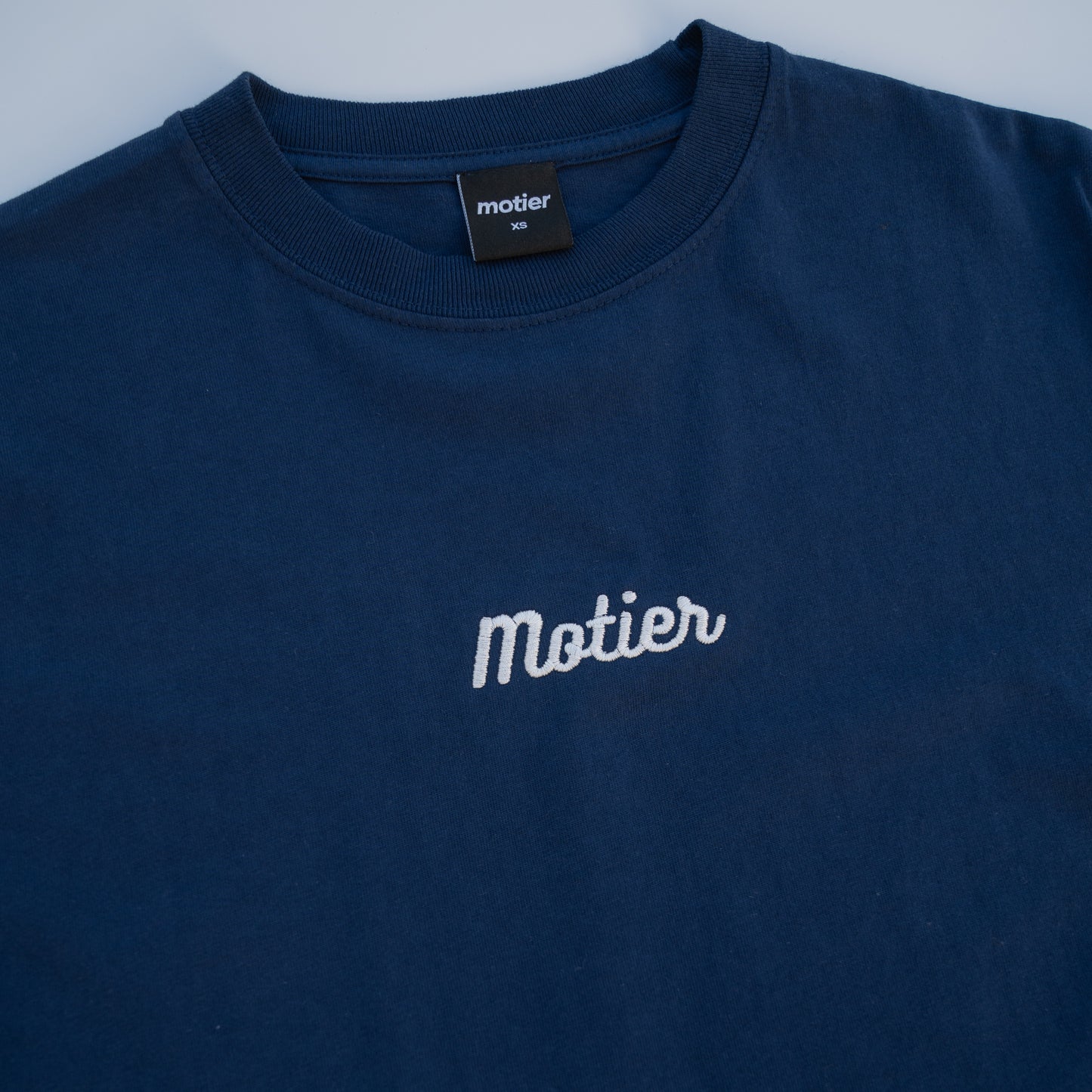 The Pin Script Embroidery Luxe Tee (Navy) - Motier Lafayette