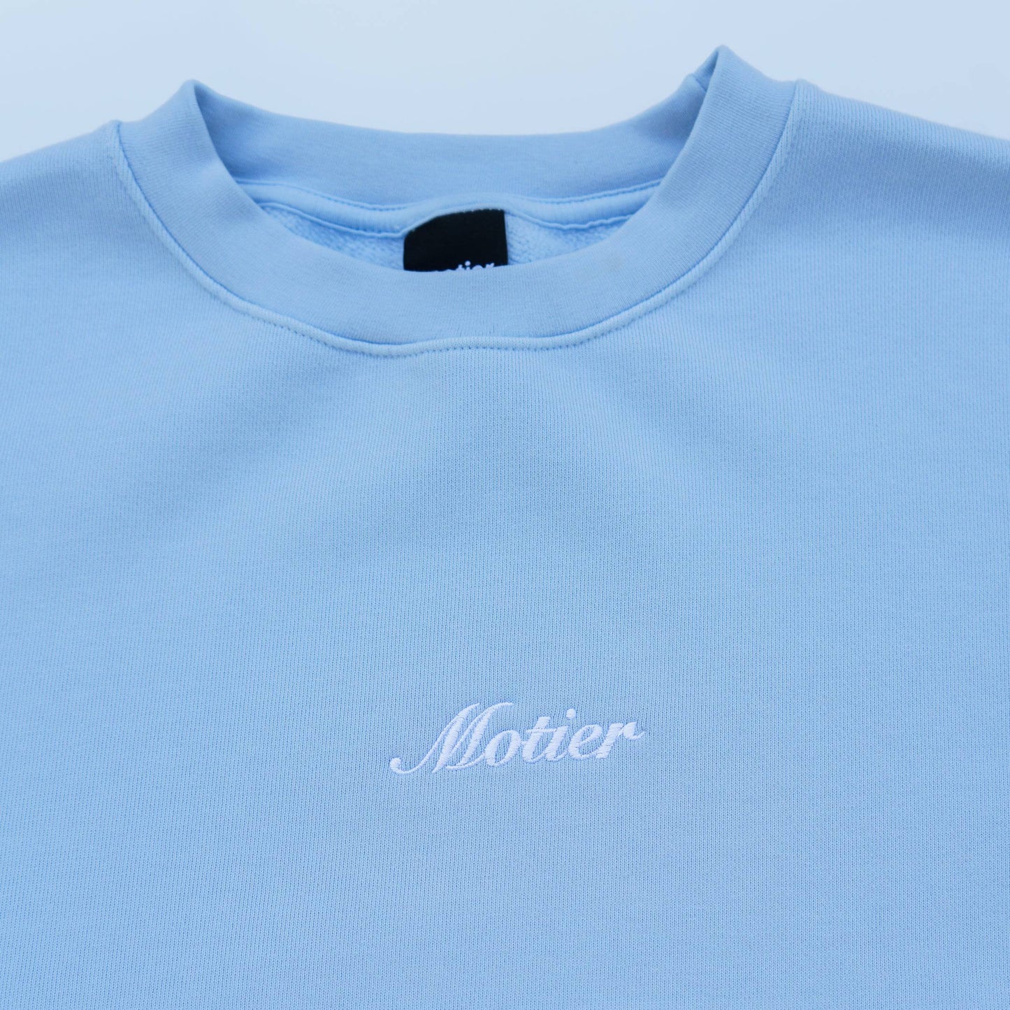 Motier Script Luxe Crewneck (Skyway)