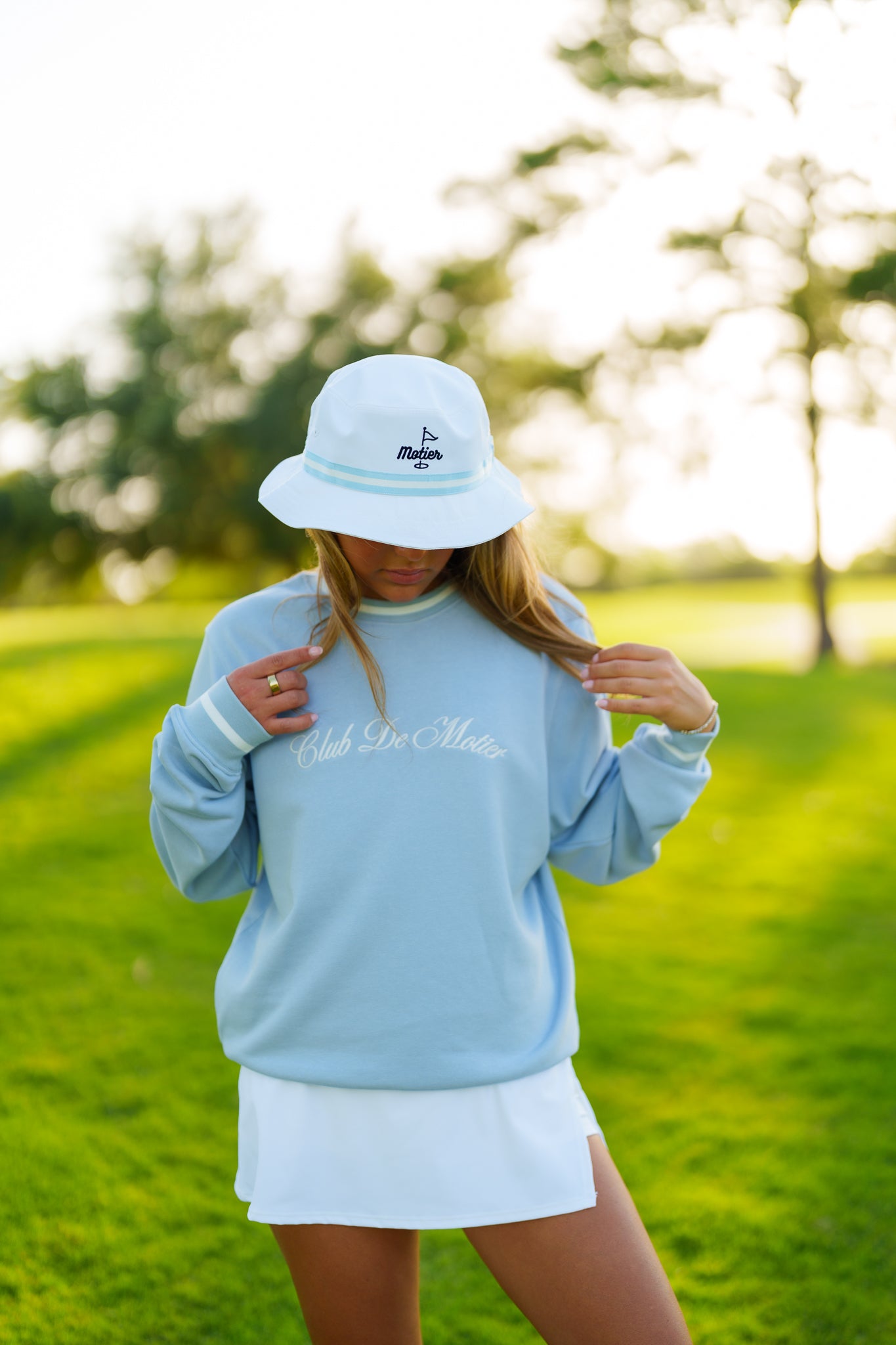 The Club De Motier Knit Crewneck (Skyway) - Motier Lafayette