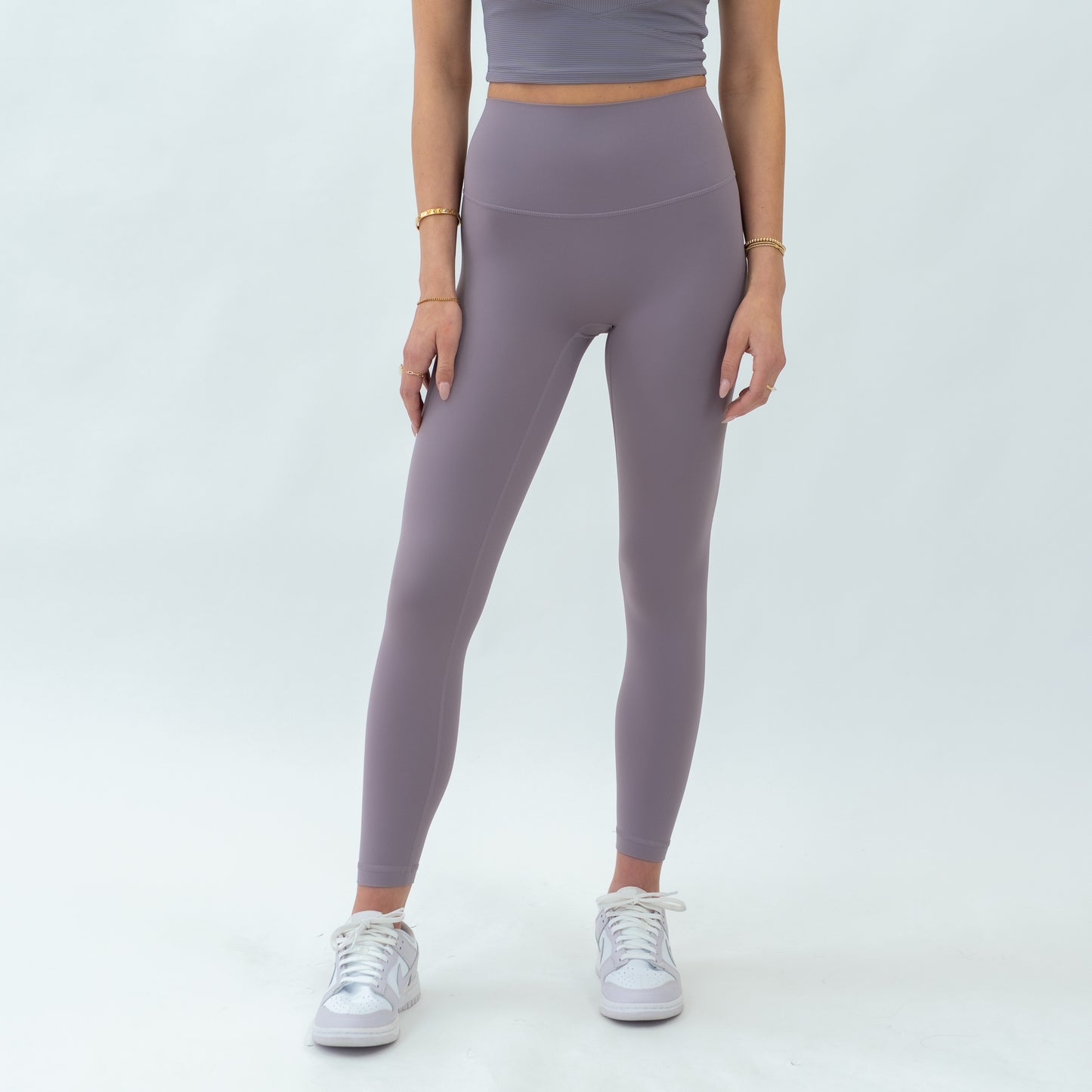 The Empower Highwaist Leggings (Plum) - Motier Lafayette