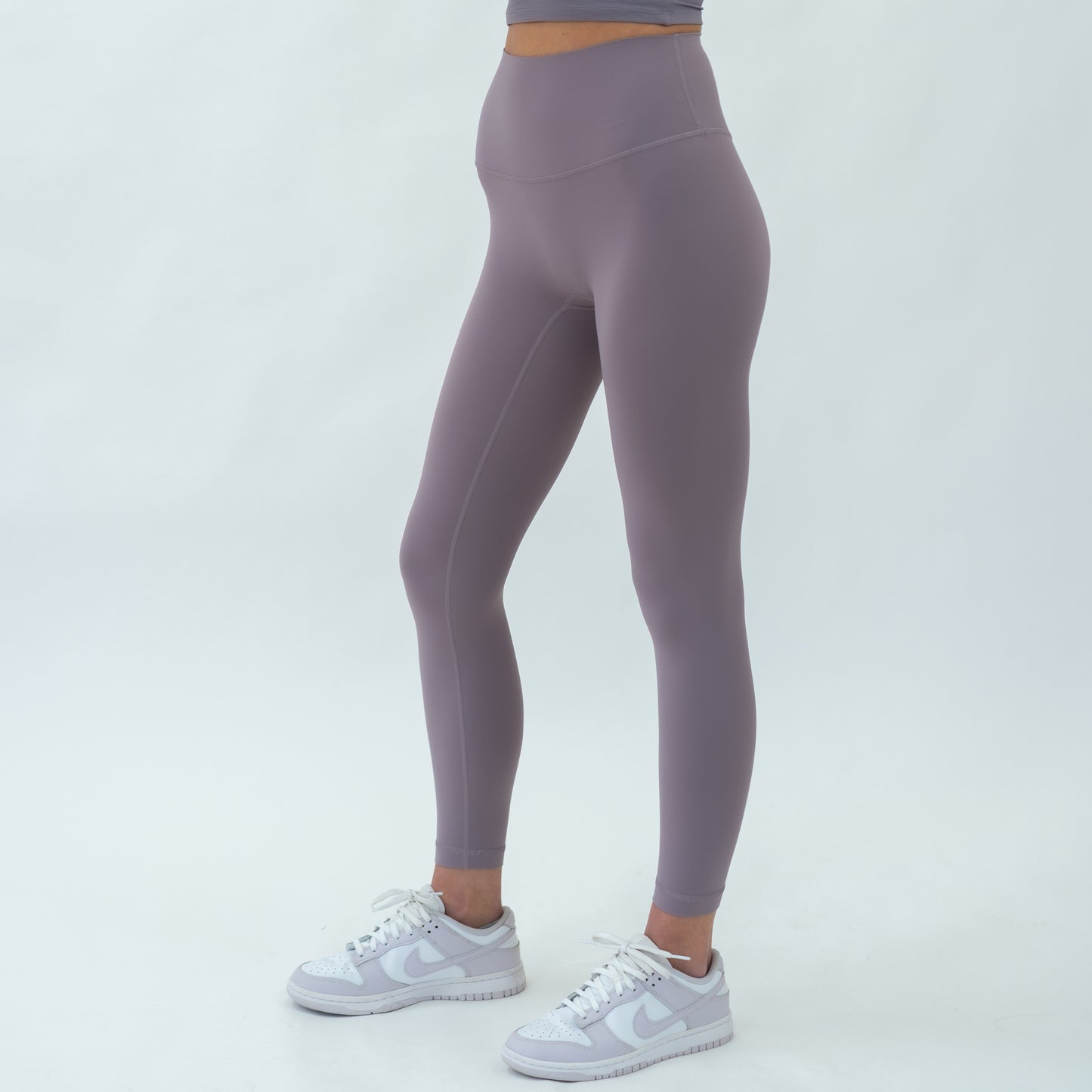The Empower Highwaist Leggings (Plum) - Motier Lafayette