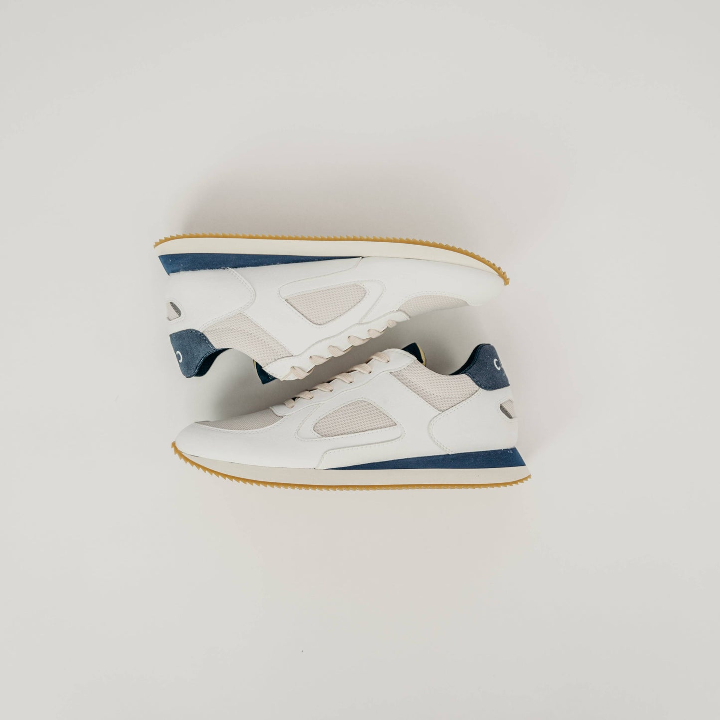 Clae Edson Vegan (White/Ocean) - Motier Lafayette