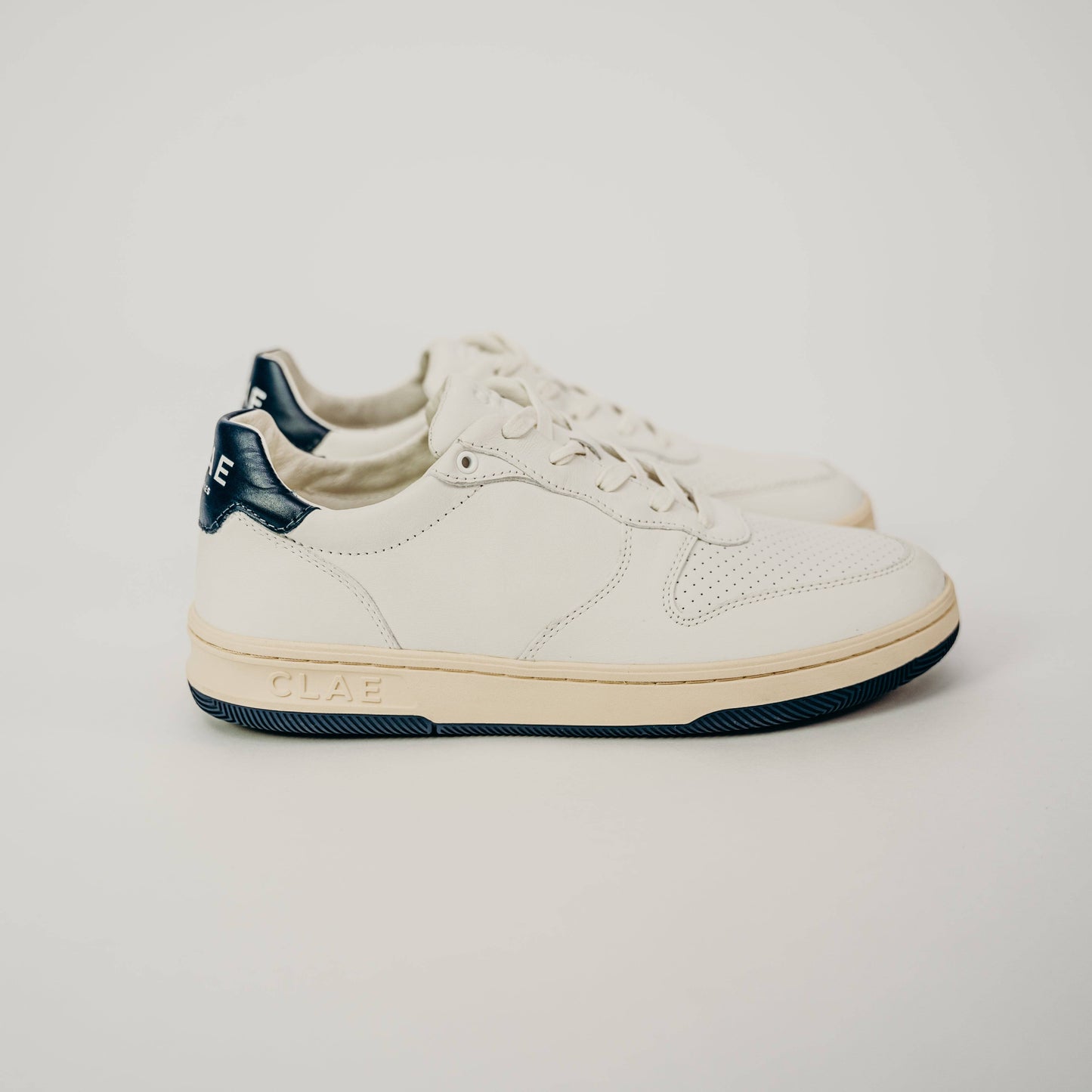 Clae Malone Vegan (White Leather/Ocean)
