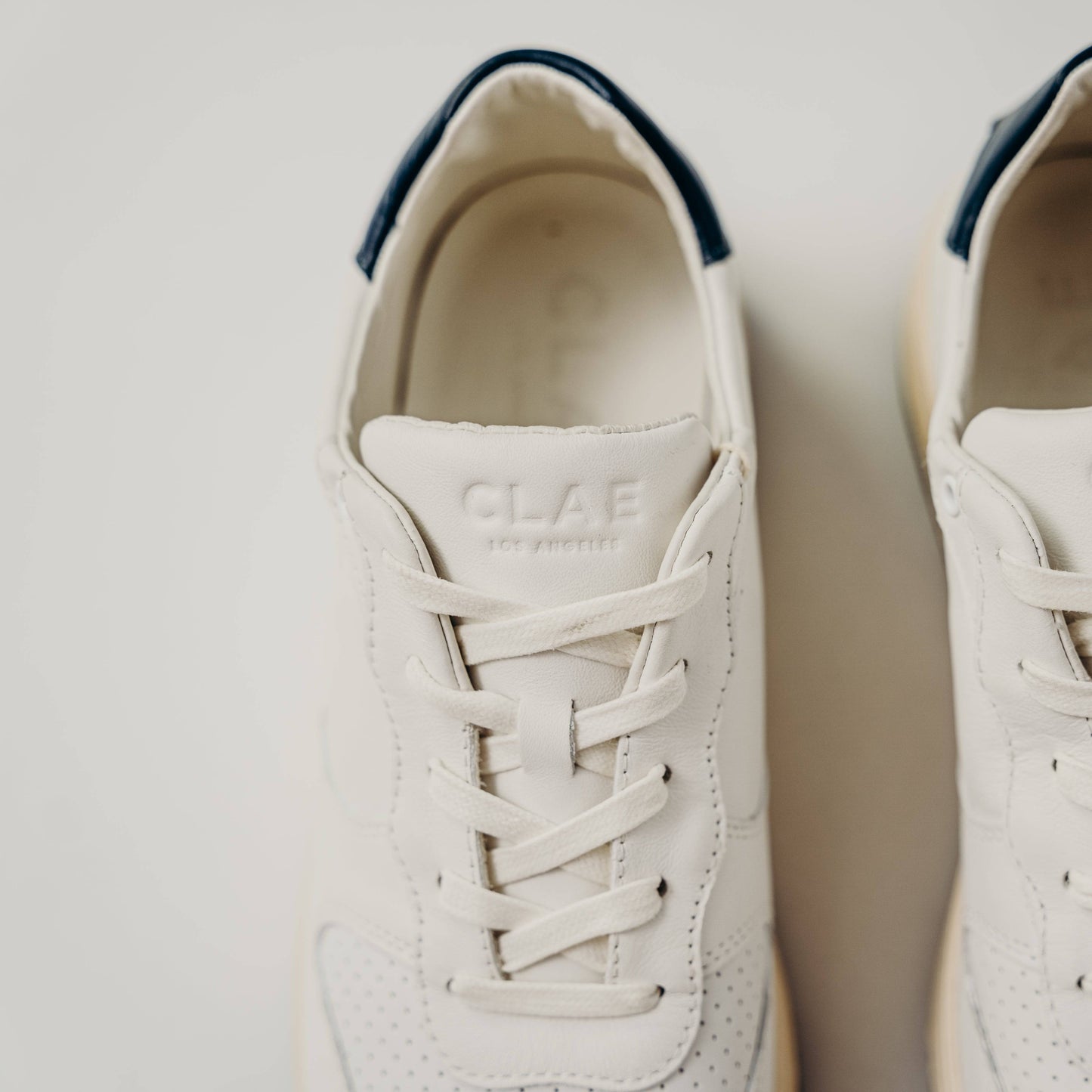 Clae Malone Vegan (White Leather/Ocean)