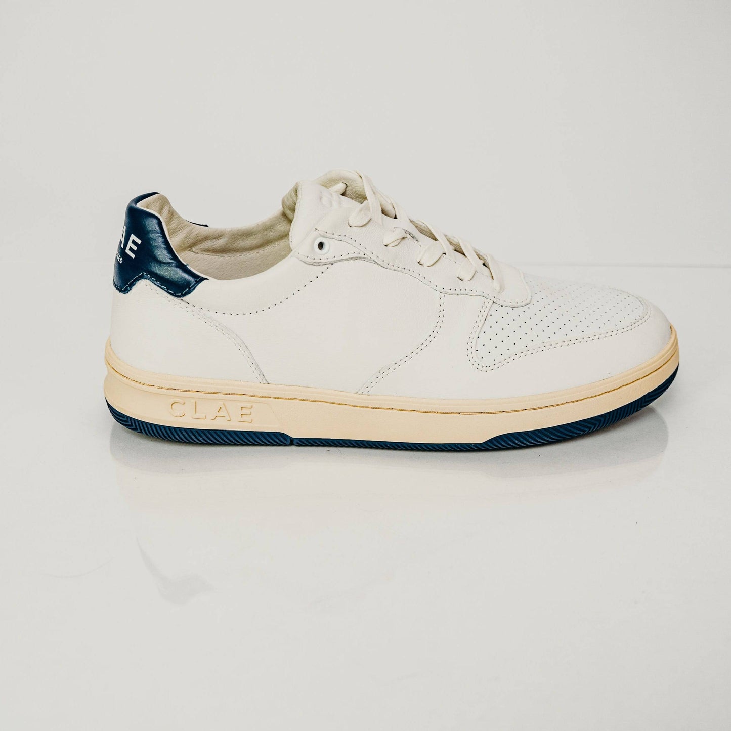 Clae Malone Vegan (White Leather/Ocean)