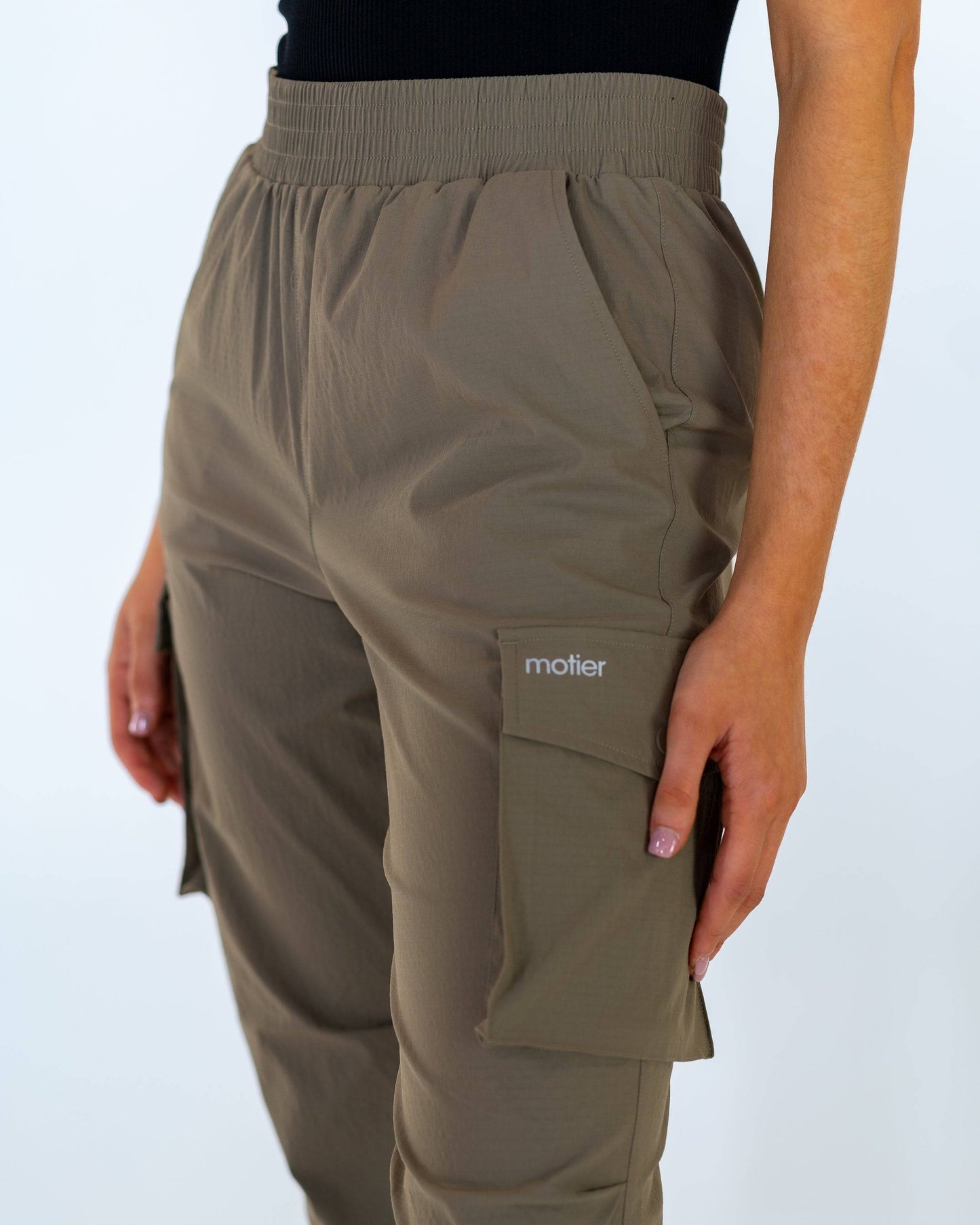 The Oversized Nyx Cargo Pants (Olive)