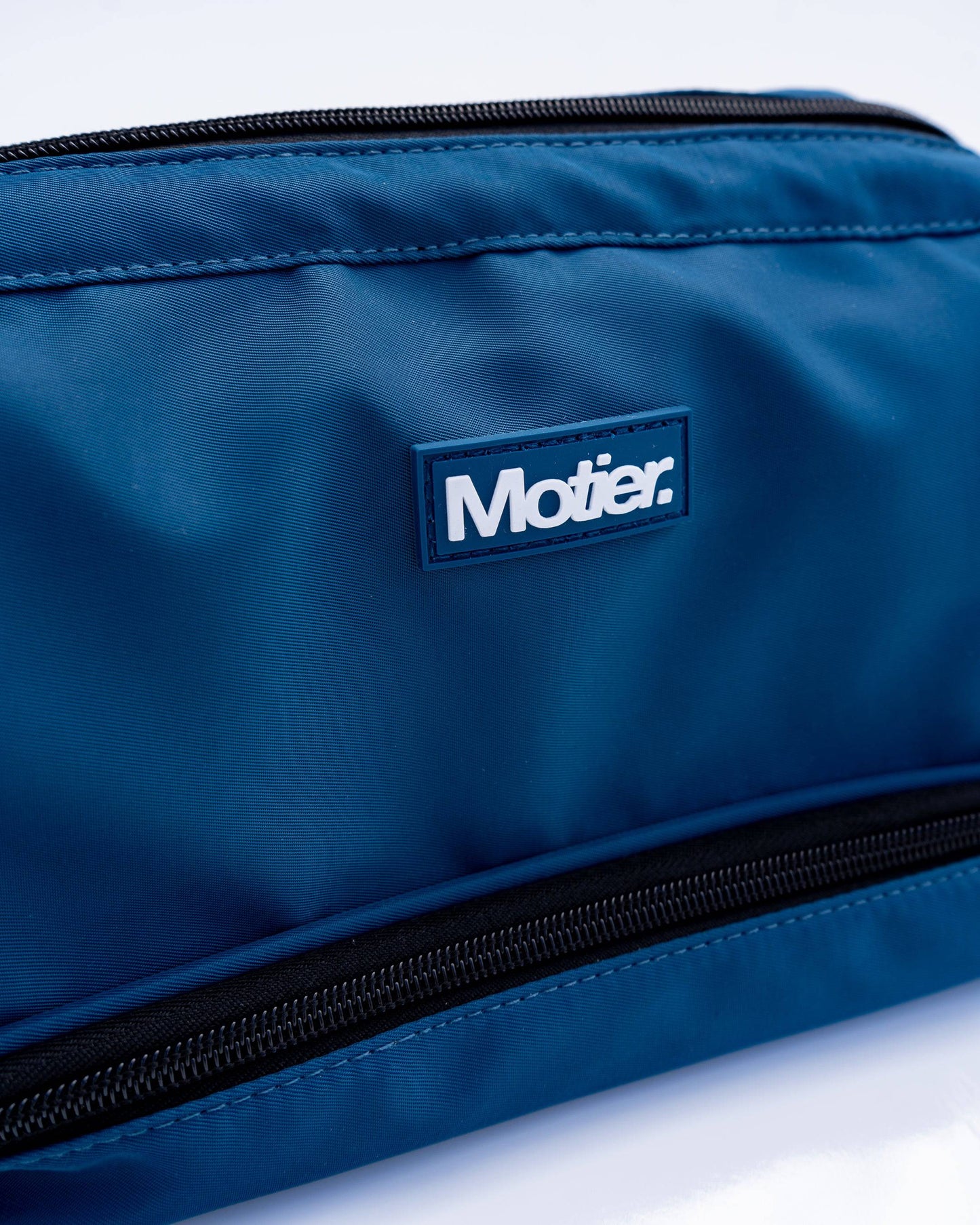 The Daily Dopp Kit (Navy)