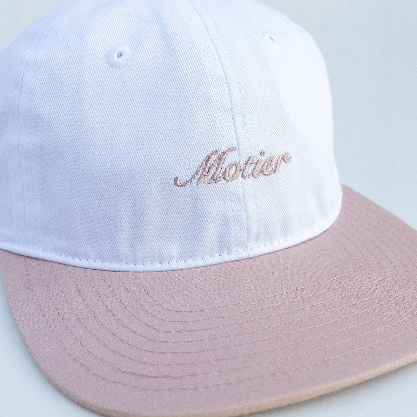 Two-Tone Script 6-Panel (White/Mauve)