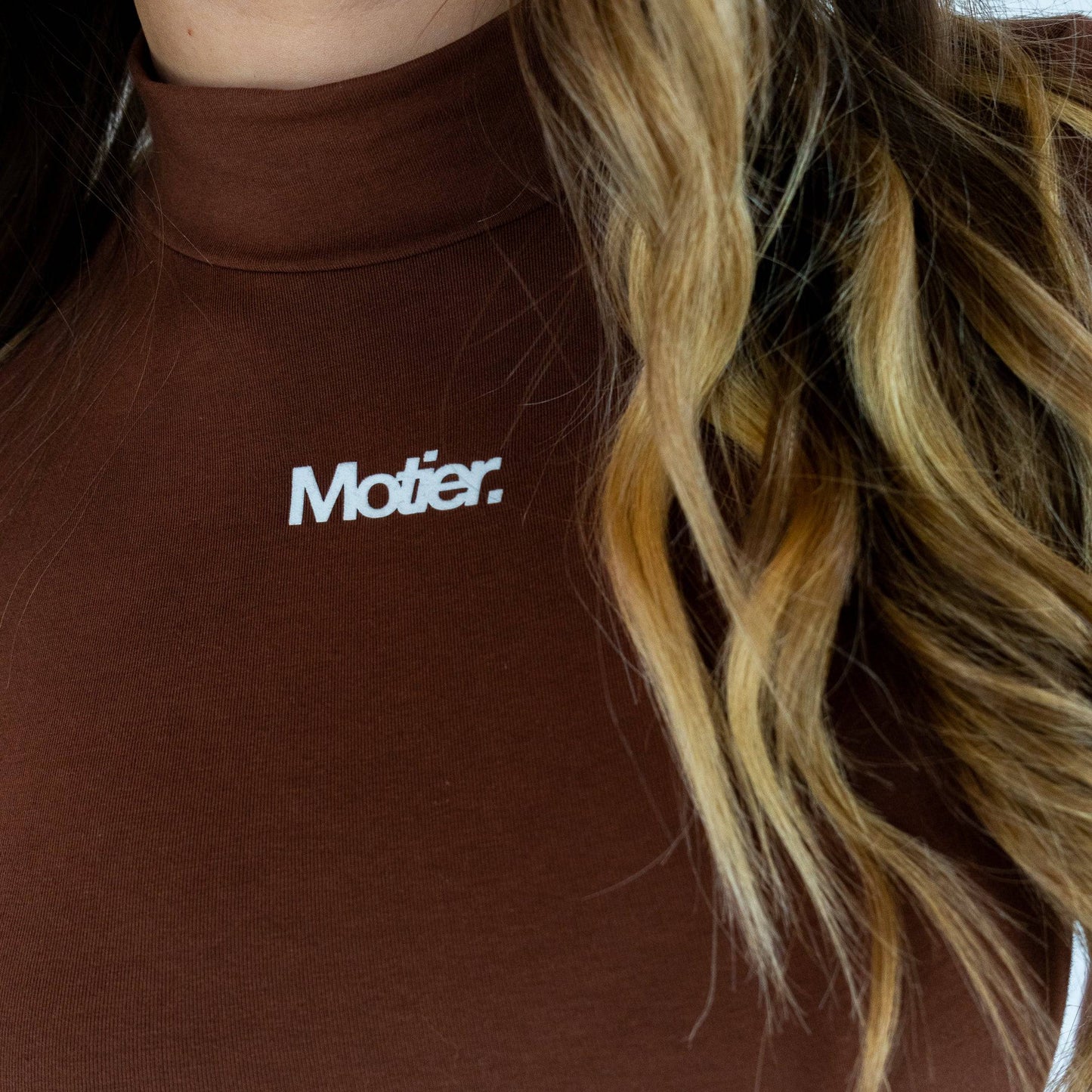 Mock-Neck L/S Bodysuit (Brown)