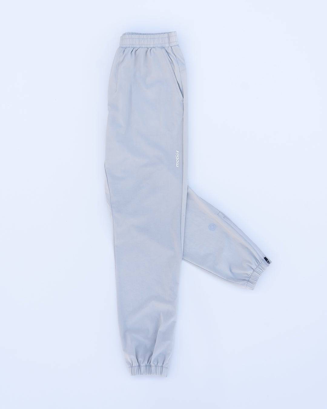 The James Traveler Pants (Stone Grey)