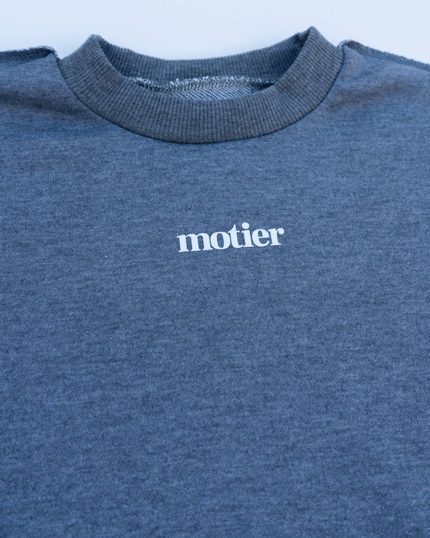 Alexandre Cropped Crewneck (Heather Grey)