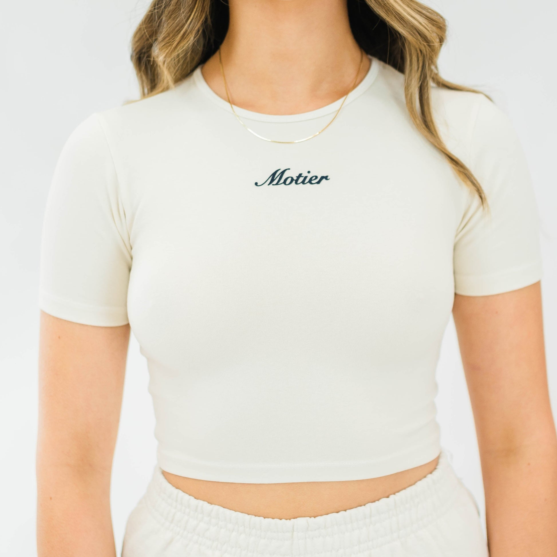 The Core Script Crop (Cream) - Motier Lafayette 