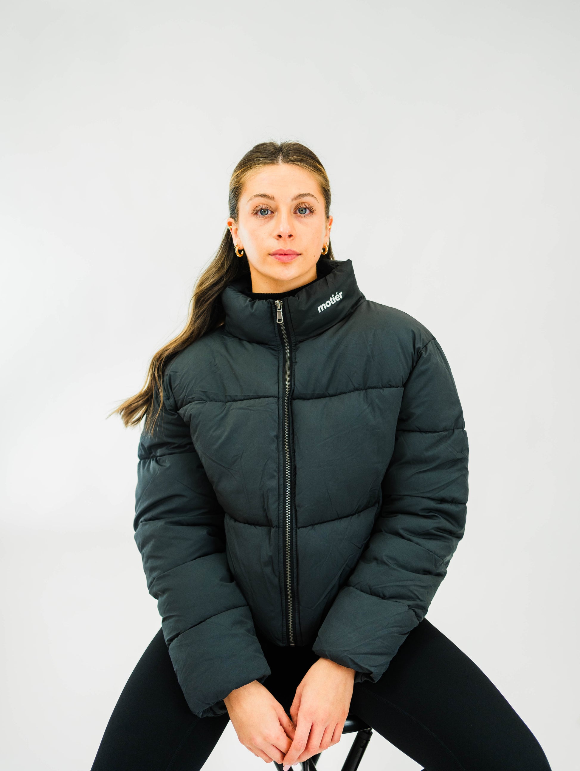 The Motier Women's Chloé Puffer (Black) - Motier Lafayette 