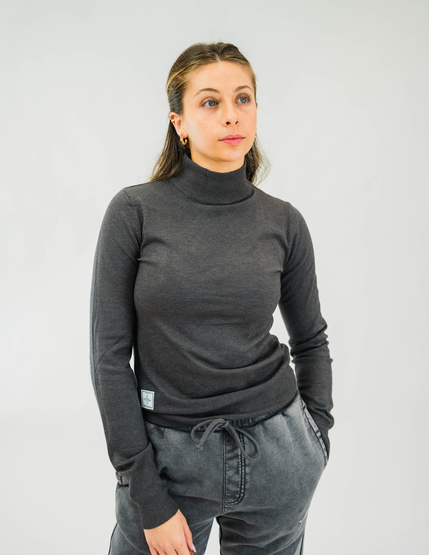 The Motier Women's L/S Mock Sweater (Charcoal) - Motier Lafayette 