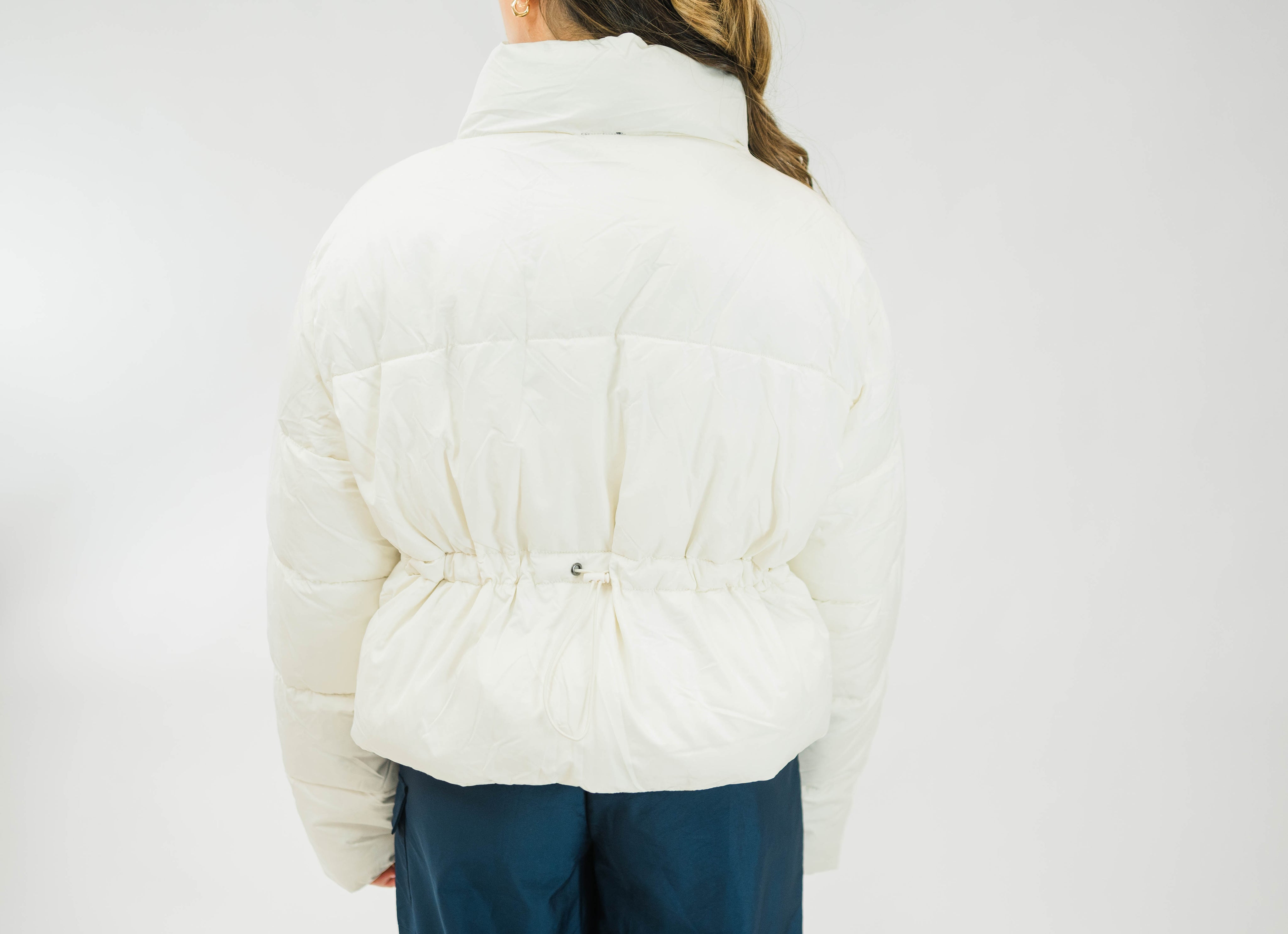 The Motier Women's Chloé Puffer (Off-White) - Motier Lafayette 