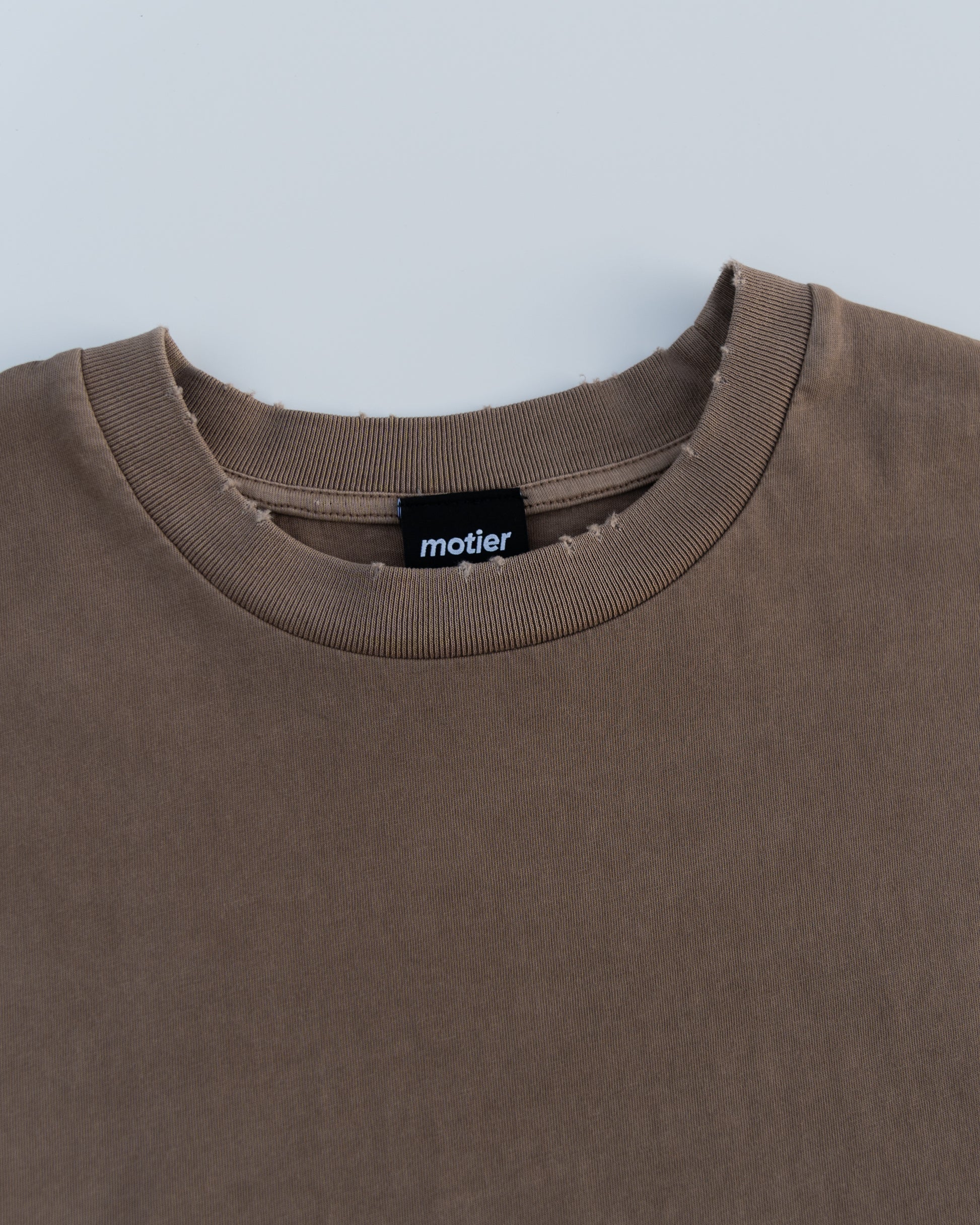 The Ellington Vintage Luxe Tee (Rustic Wood) - Motier Lafayette 