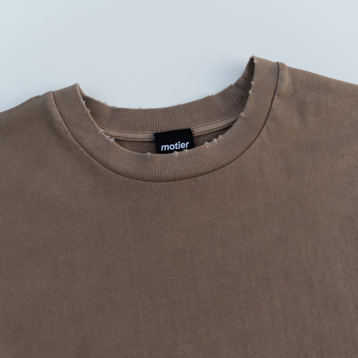 The Ellington Vintage Luxe Tee (Rustic Wood) - Motier Lafayette 