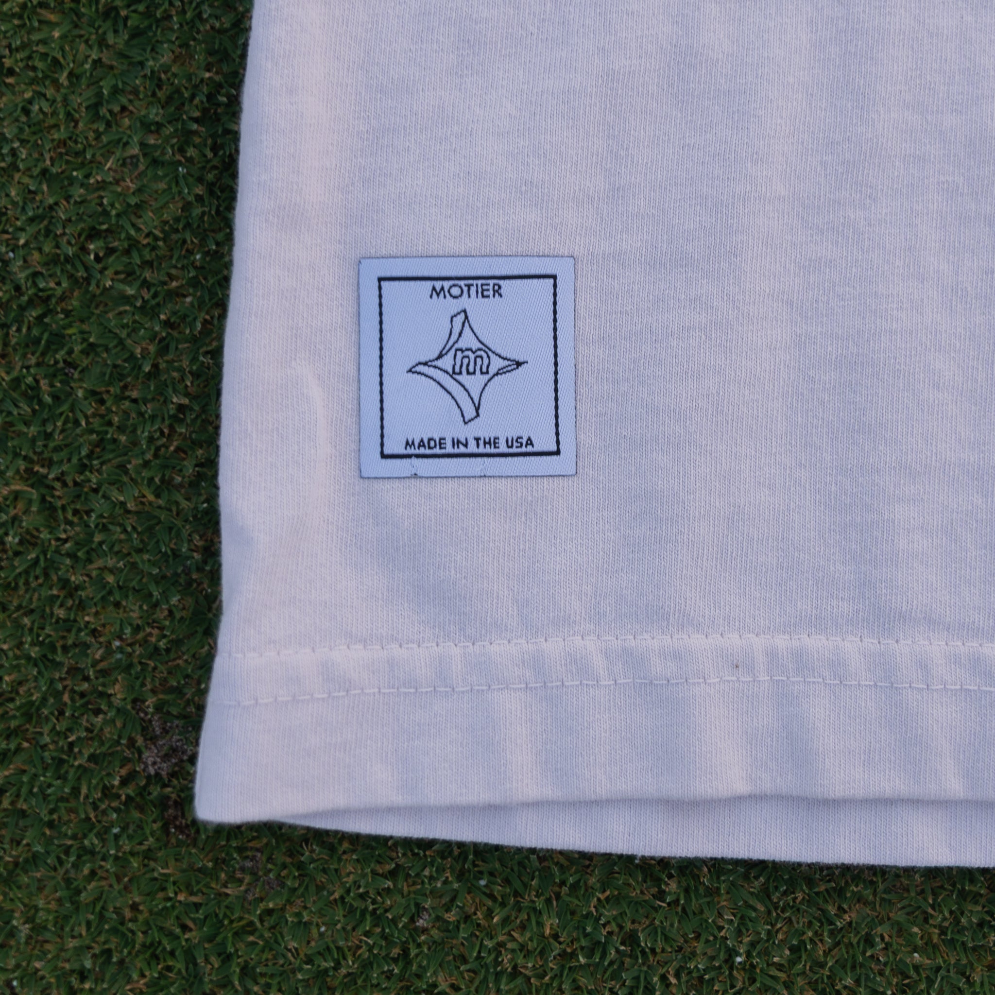 The Fairway Luxe Tee (White Sand) - Motier Lafayette 