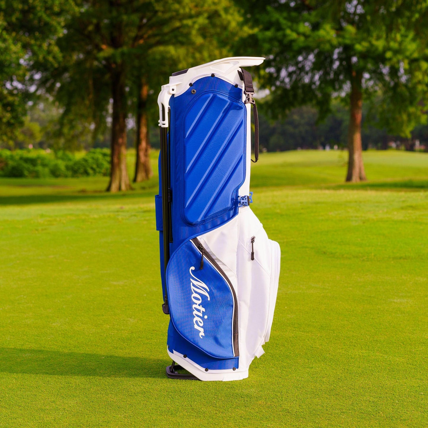 The Motier Fairway C Callaway Tour Golf Bag (White/Cobalt Blue) - Motier Lafayette 