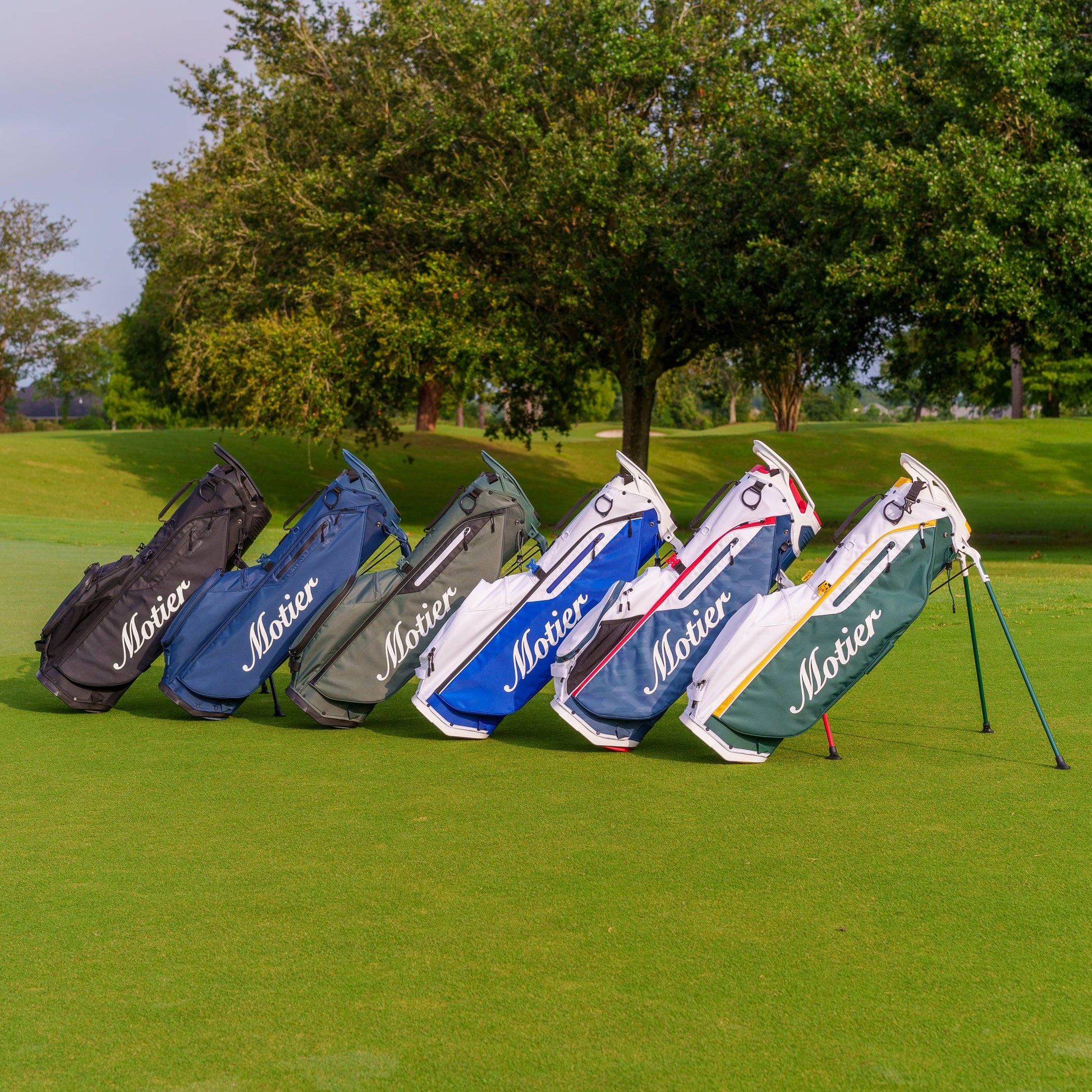 The Motier Fairway C Callaway Tour Golf Bag (White/Cobalt Blue) - Motier Lafayette 
