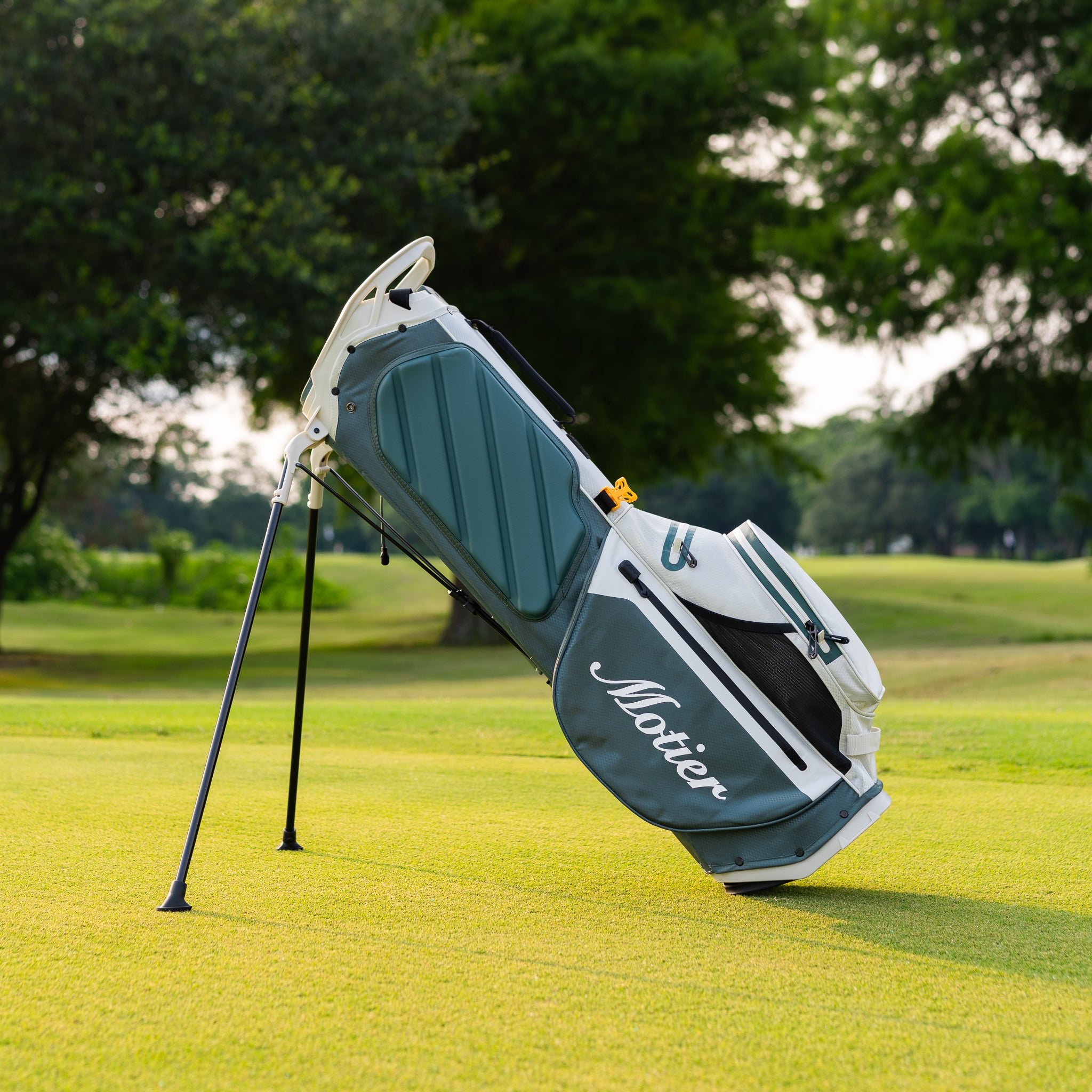 The Motier Fairway C HD Callaway Tour Golf Bag (Khaki/Forest) - Motier Lafayette 
