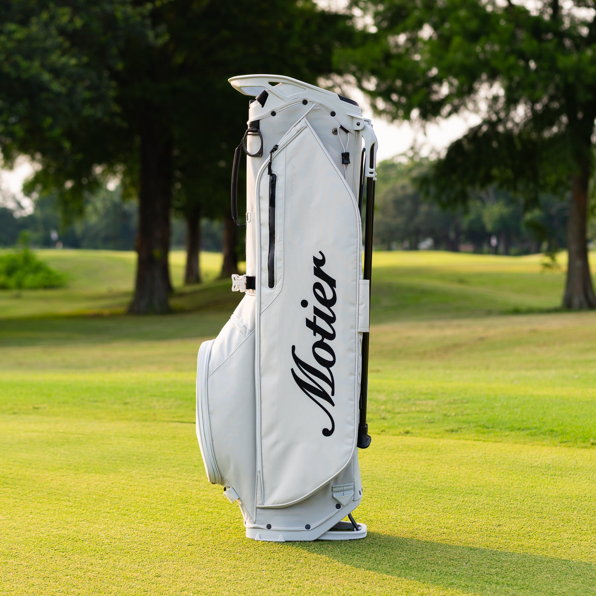 The Motier Fairway C Callaway Tour Golf Bag (Grey) - Motier Lafayette 