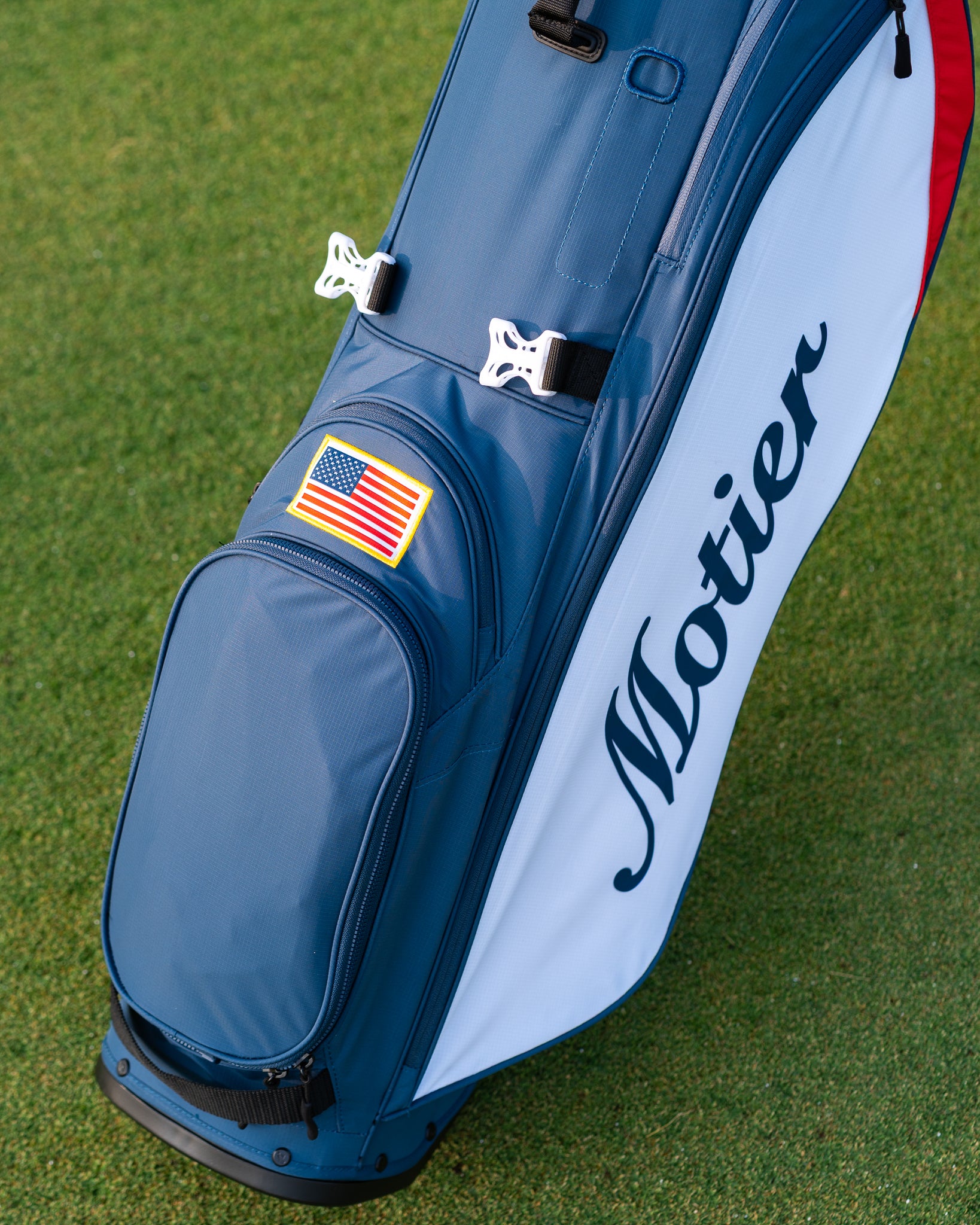The Motier Hyperlite Zero Callaway Tour Golf Bag (Navy/White/Red) - Motier Lafayette 
