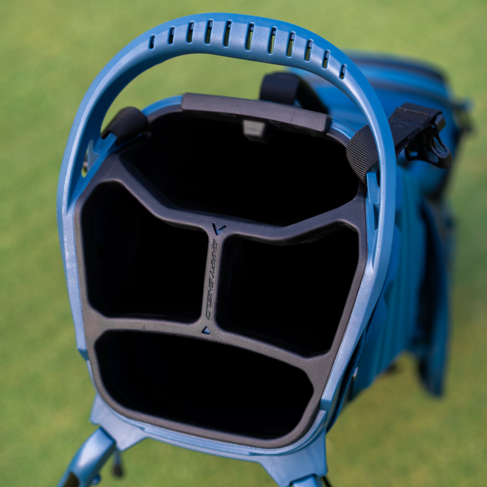 The Motier Fairway C HD Callaway Tour Golf Bag (Navy) - Motier Lafayette 