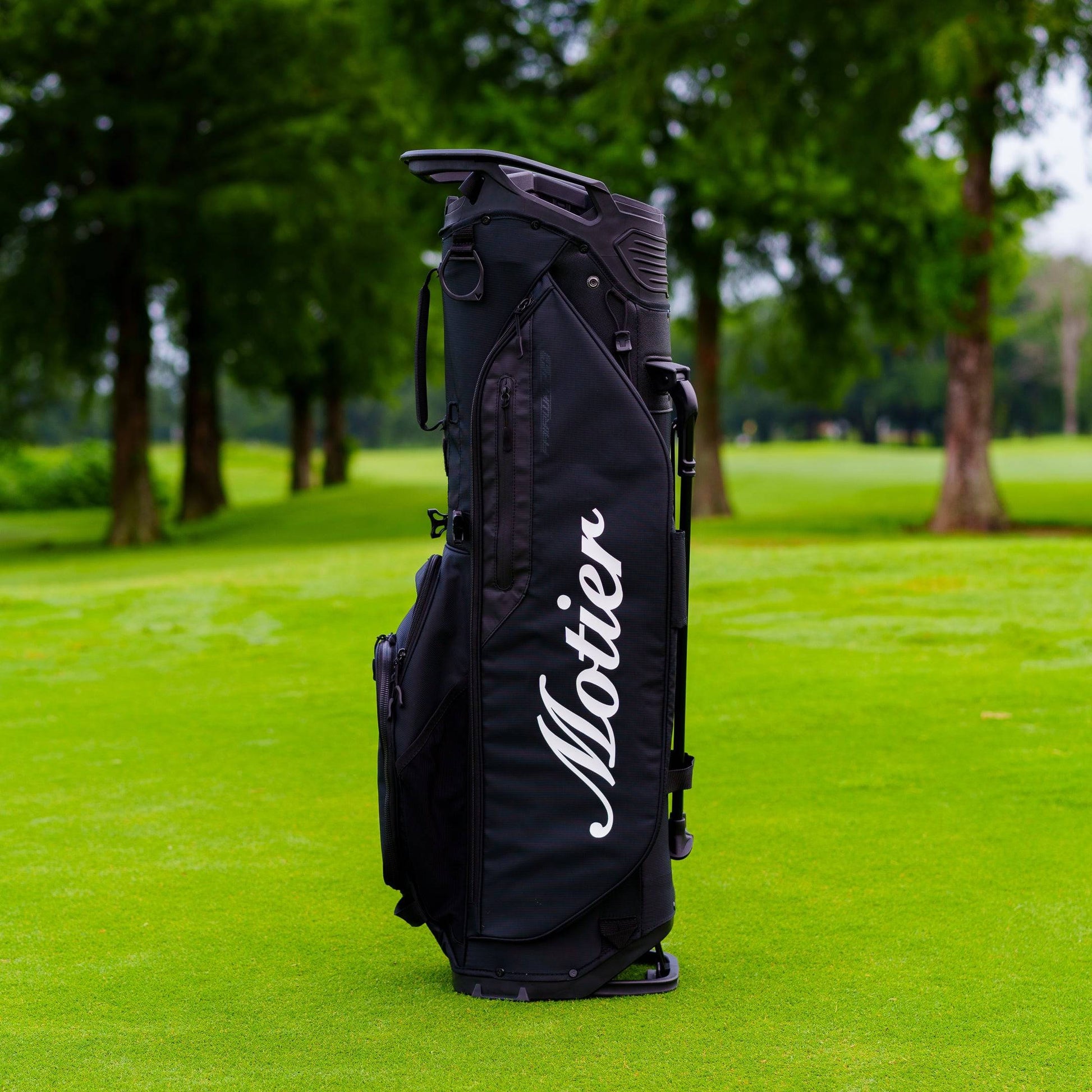 The Motier Fairway+ Callaway Tour Golf Bag (Black) - Motier Lafayette 