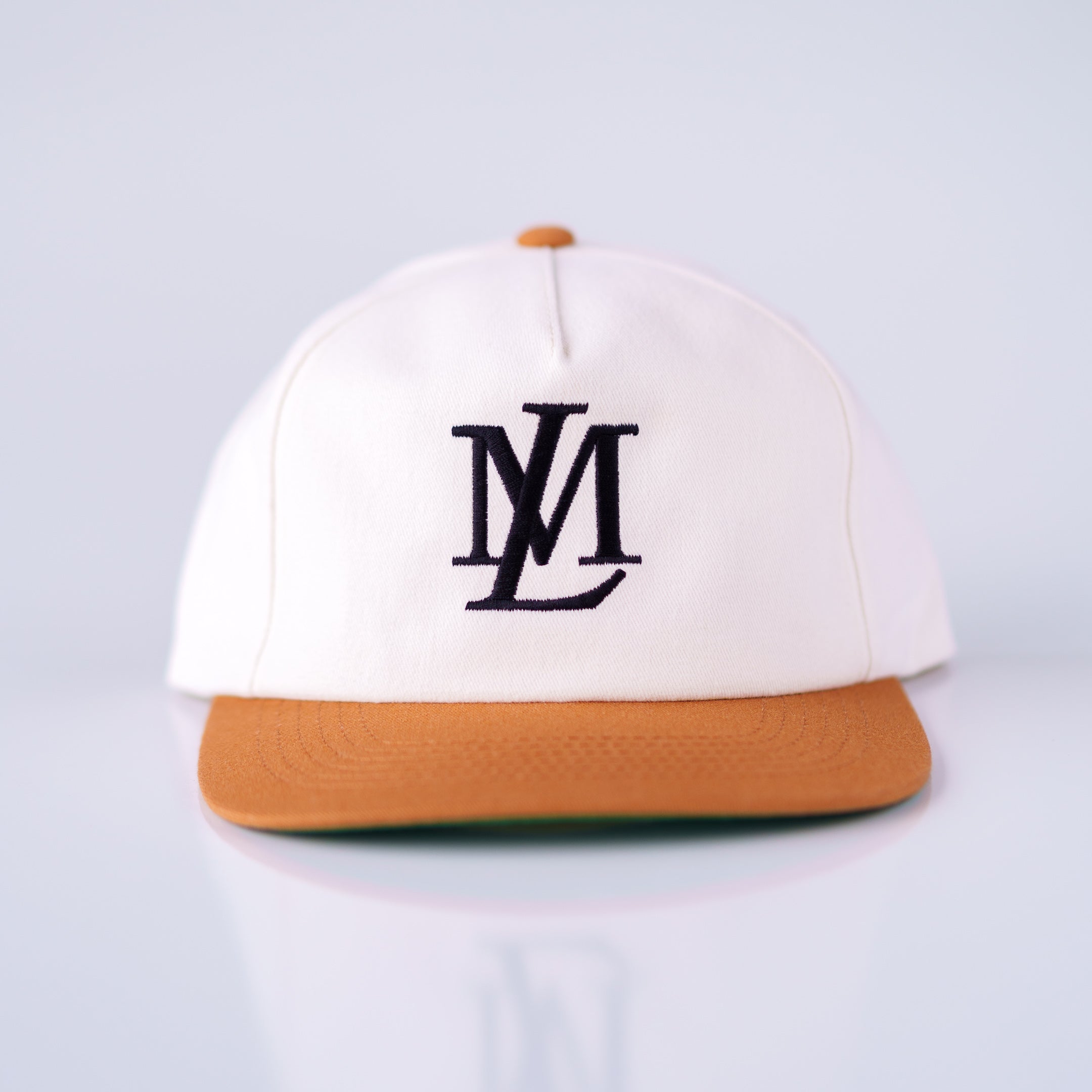 Insignia Two-Tone Snapback (Cream/Gold)