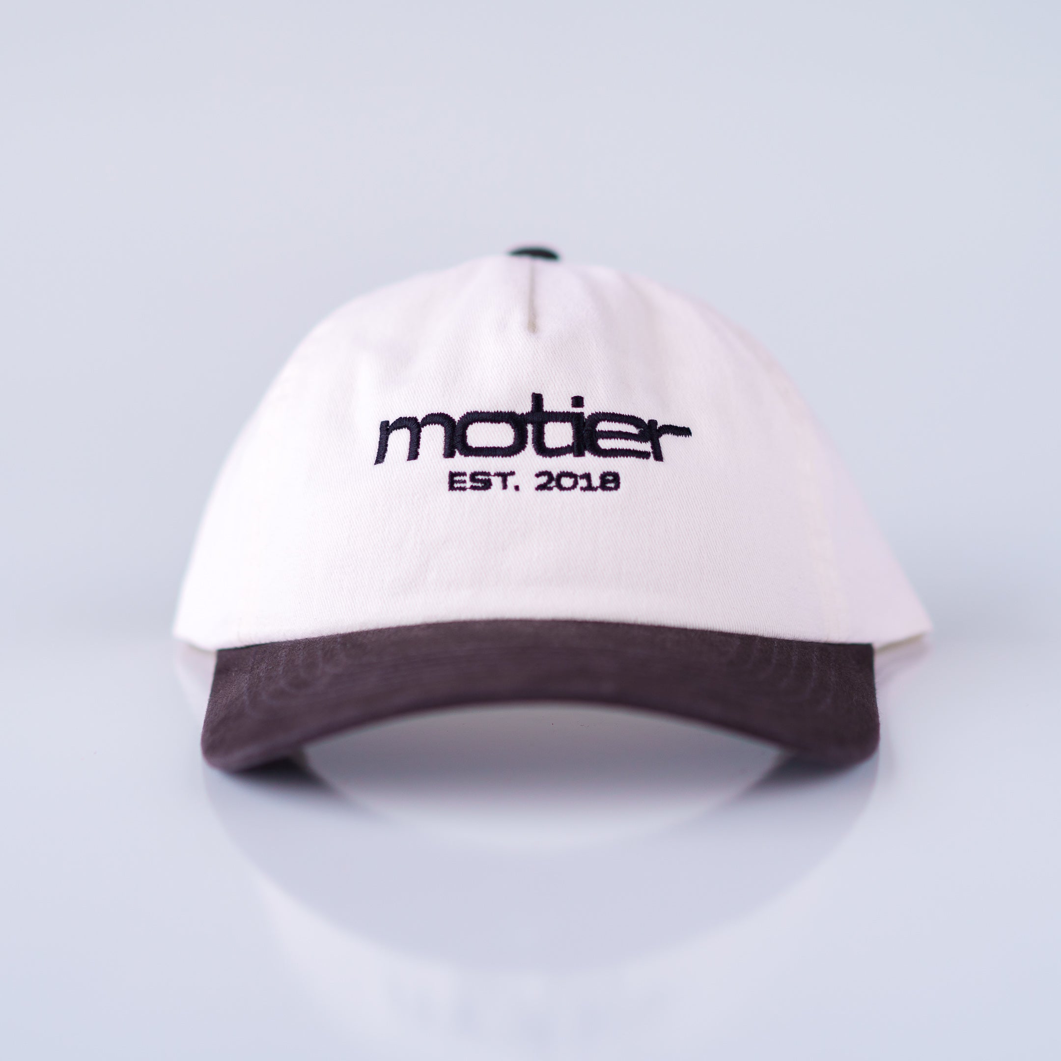 Numerals Washed Snapback (White/Black)