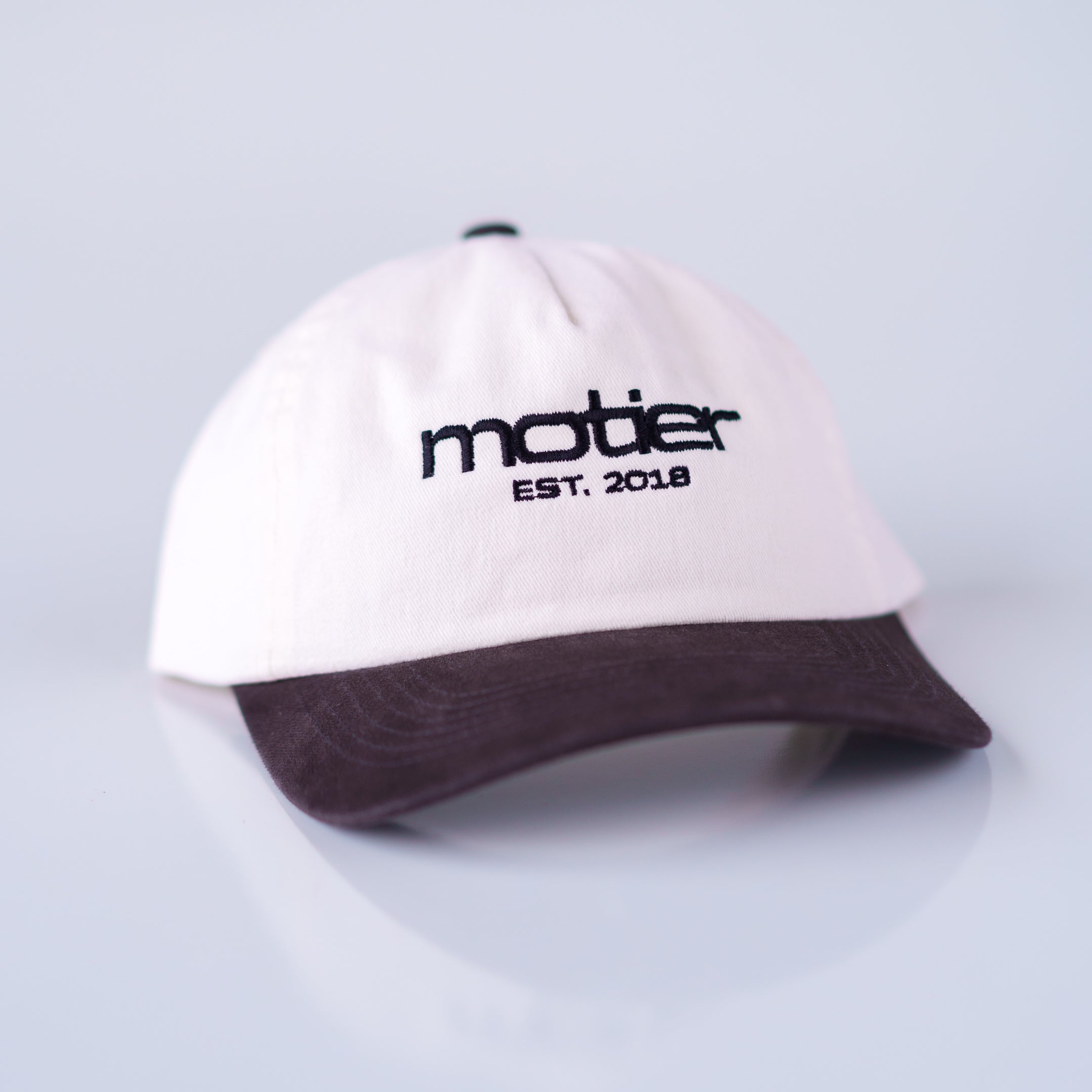 Numerals Washed Snapback (White/Black)