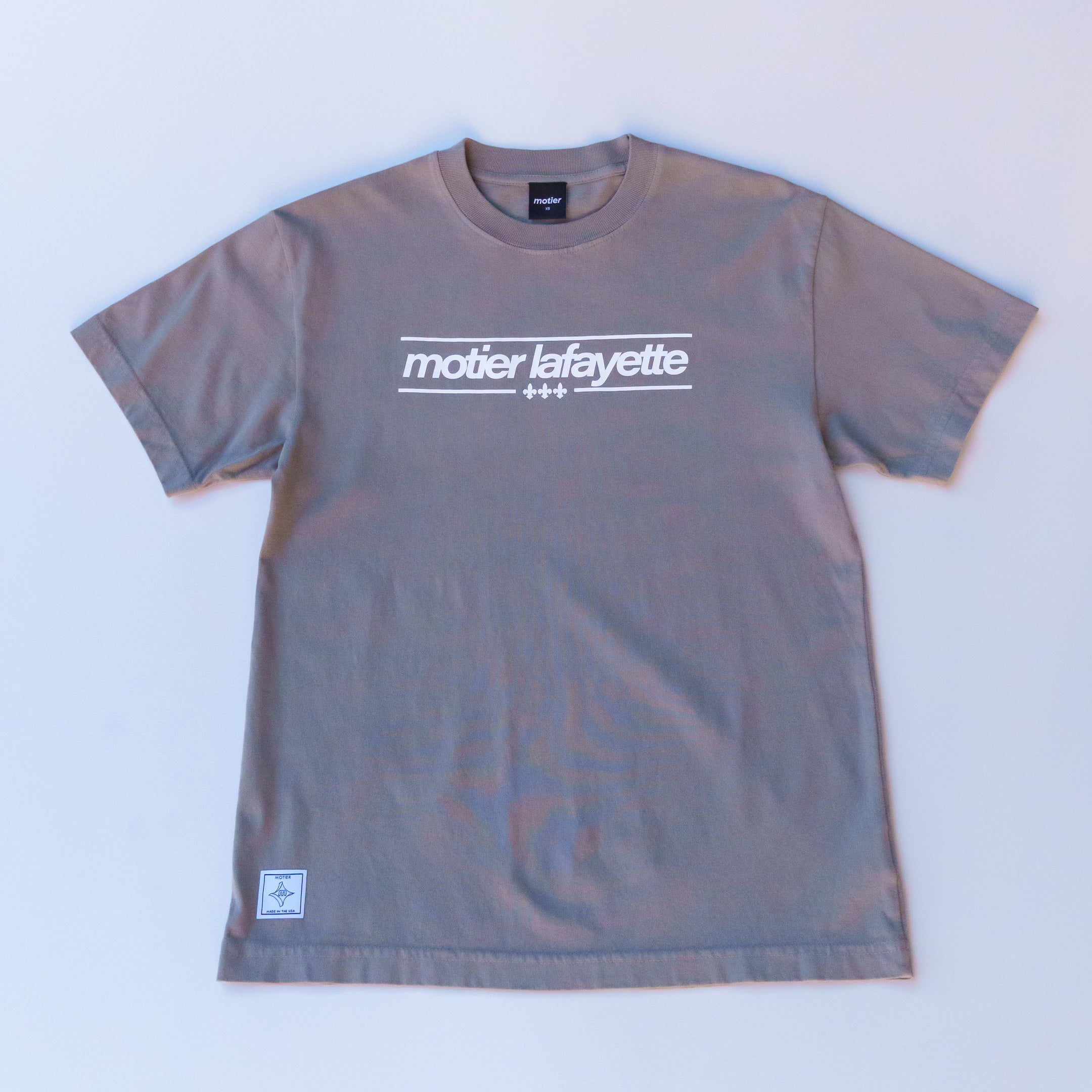 Fleur De Lis Luxe Tee (Moon Mist)