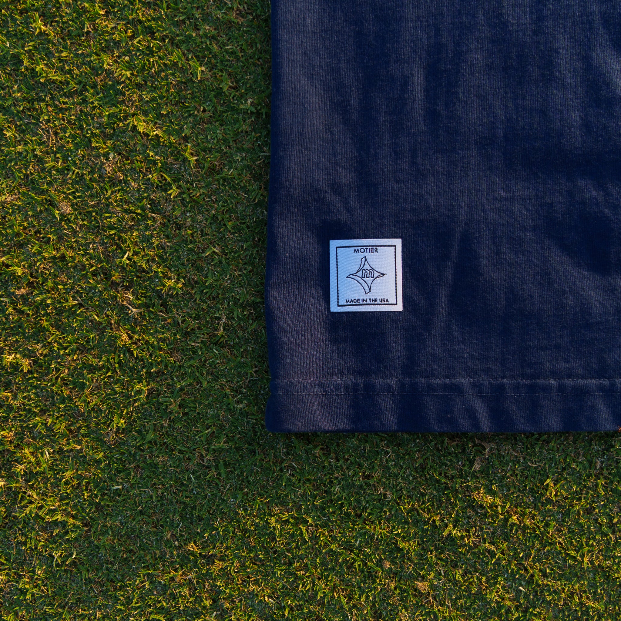 The Tour Luxe Tee (Navy) - Motier Lafayette 