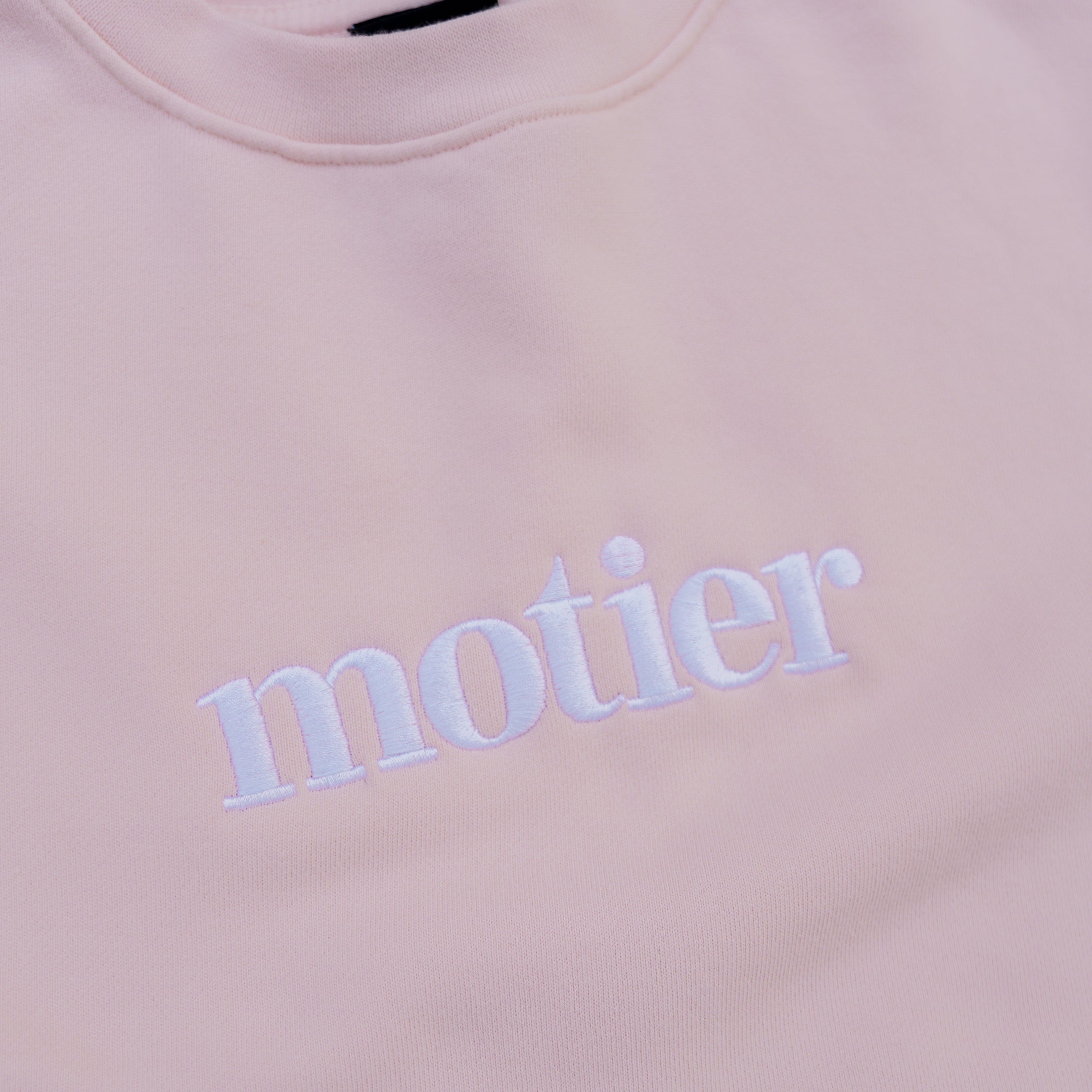 The Alexandre Luxe Crewneck (Light Pink)