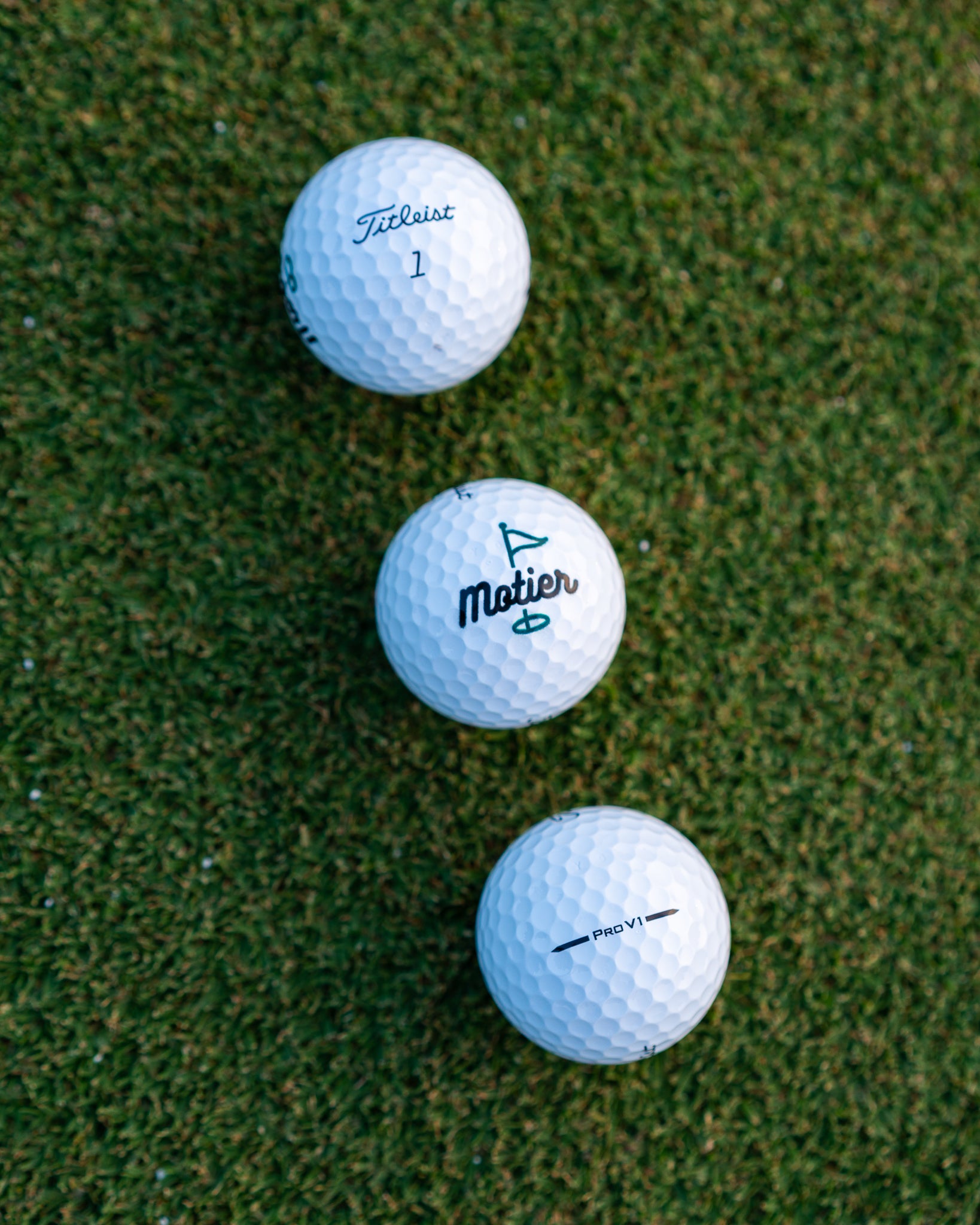 Motier Pin Script Pro V1 Golf Balls (Dozen)